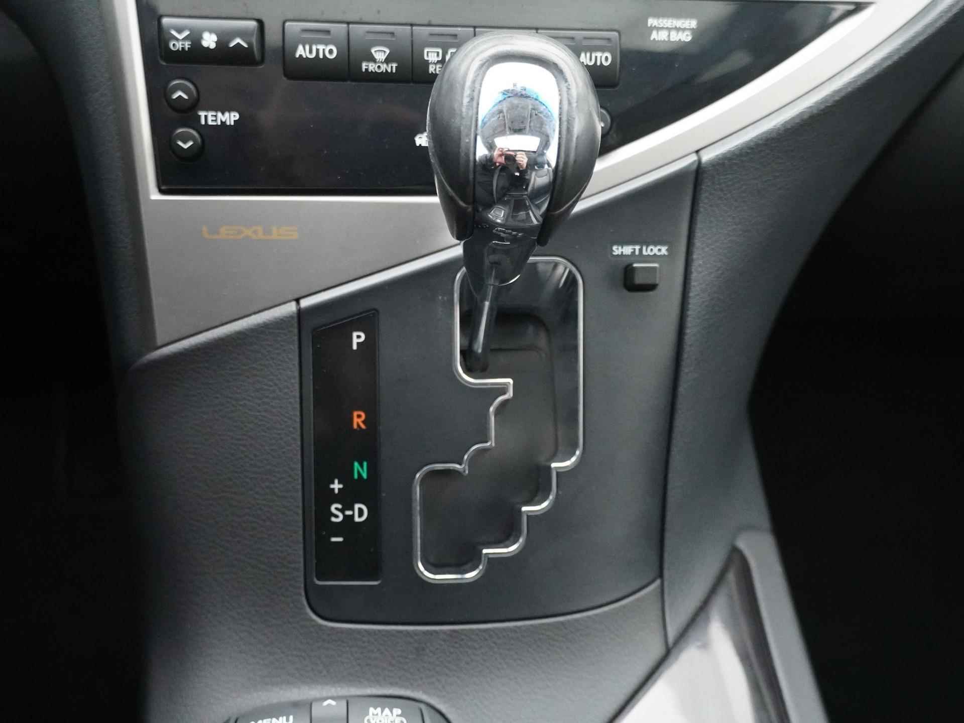 Lexus RX 450h 2WD Preference Pro | Adaptive Cruise Control | Lederen bekleding | Schuif-/kanteldak - 30/32