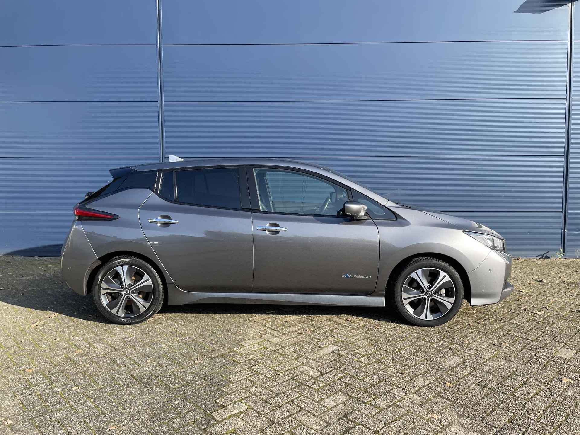 Nissan LEAF Tekna 40 kWh - 4/28