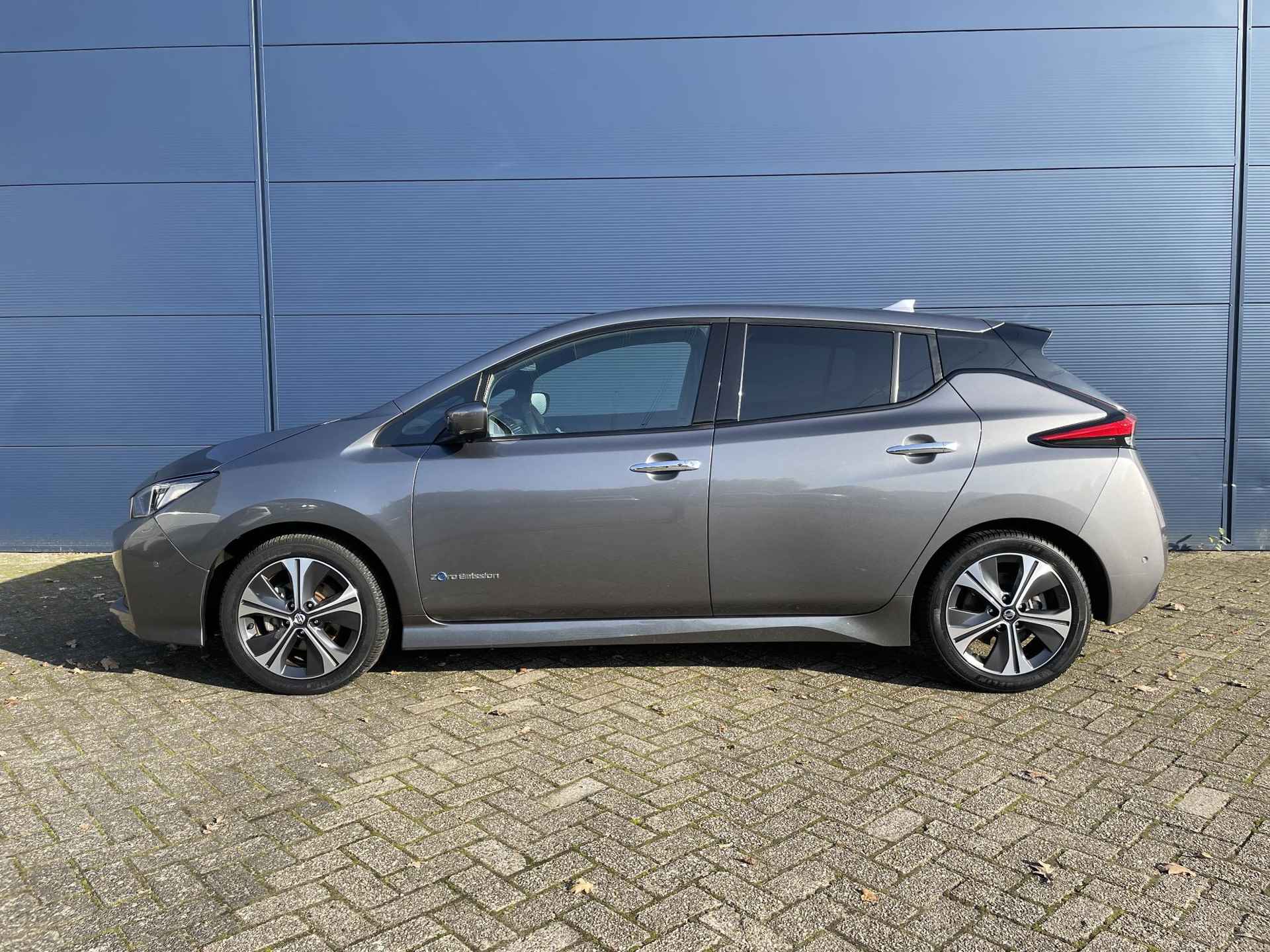 Nissan LEAF Tekna 40 kWh - 7/28