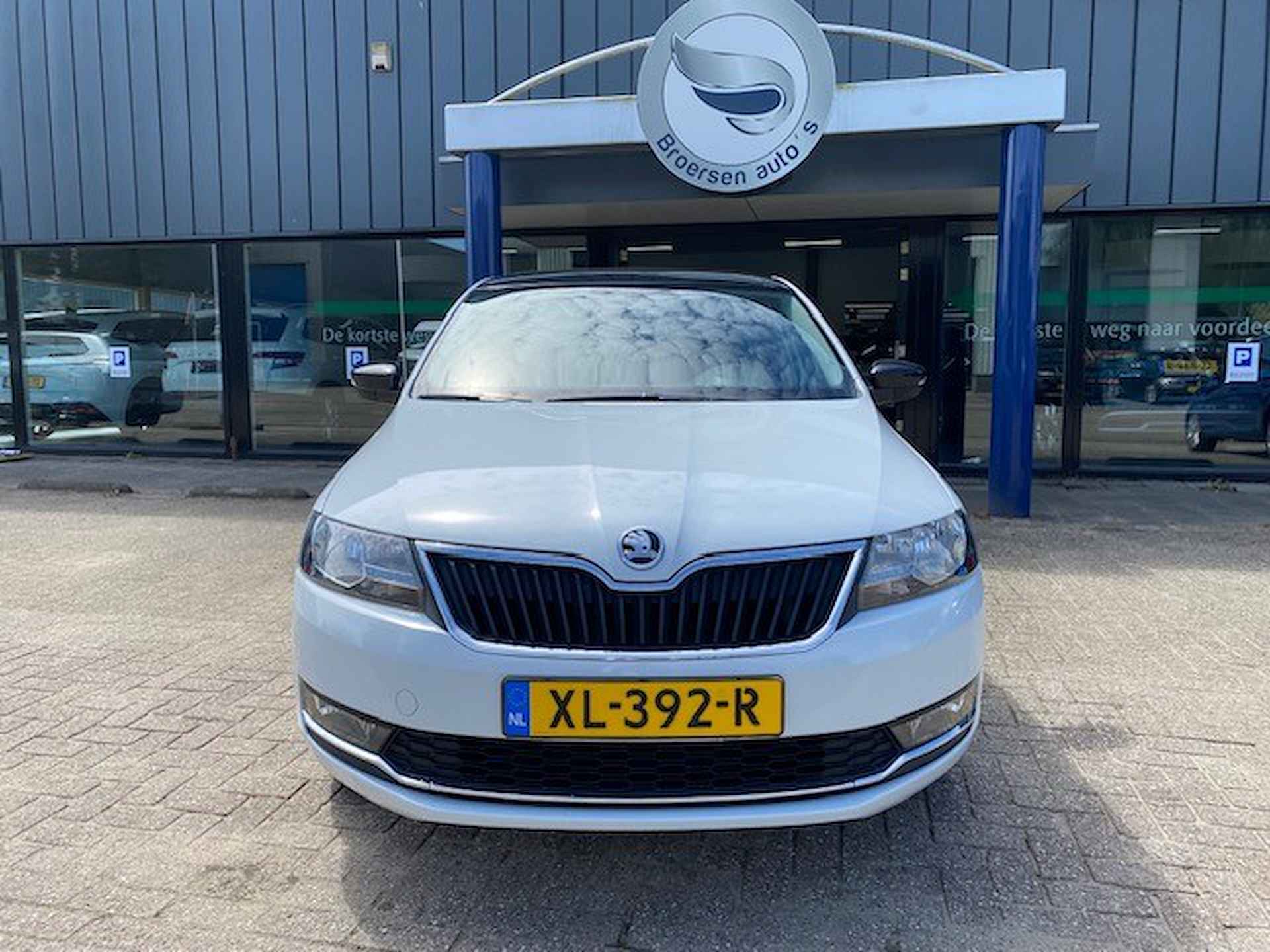 SKODA Rapid Spaceback 1.0 TSI 95pk Clever met Navi, Trekhaak en Stoelverw. - 2/32