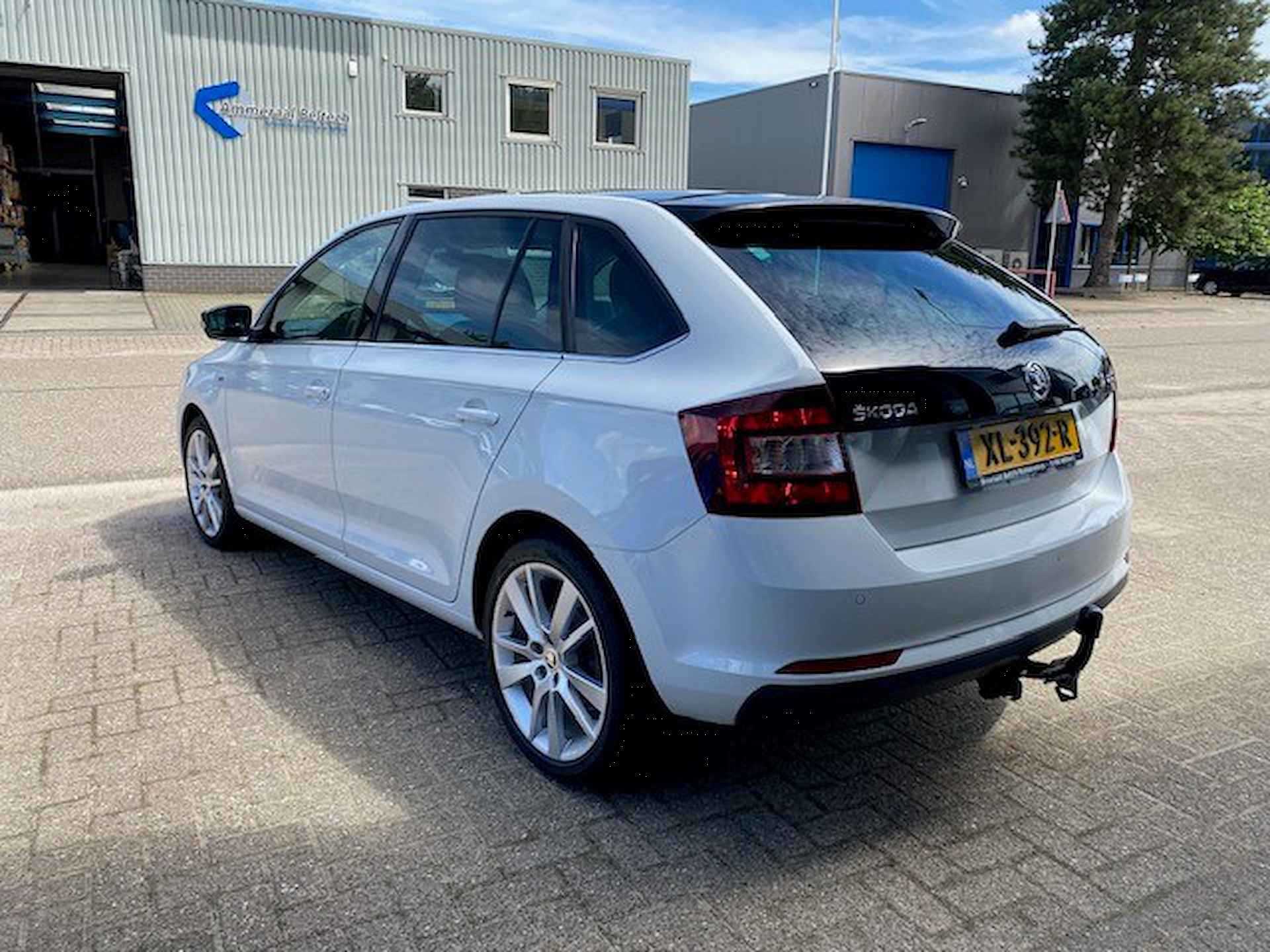 SKODA Rapid Spaceback 1.0 TSI 95pk Clever met Navi, Trekhaak en Stoelverw. - 5/32