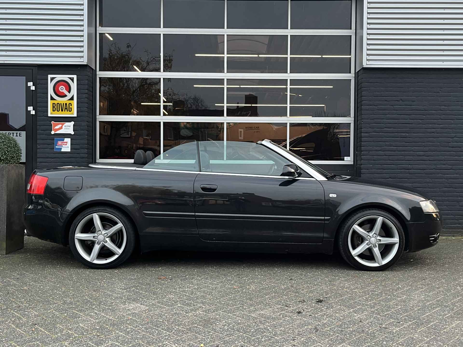 Audi A4 Cabriolet 2.4 V6 Pro Line, Automaat, Cruise, Leer, Pdc, NAP - 10/20