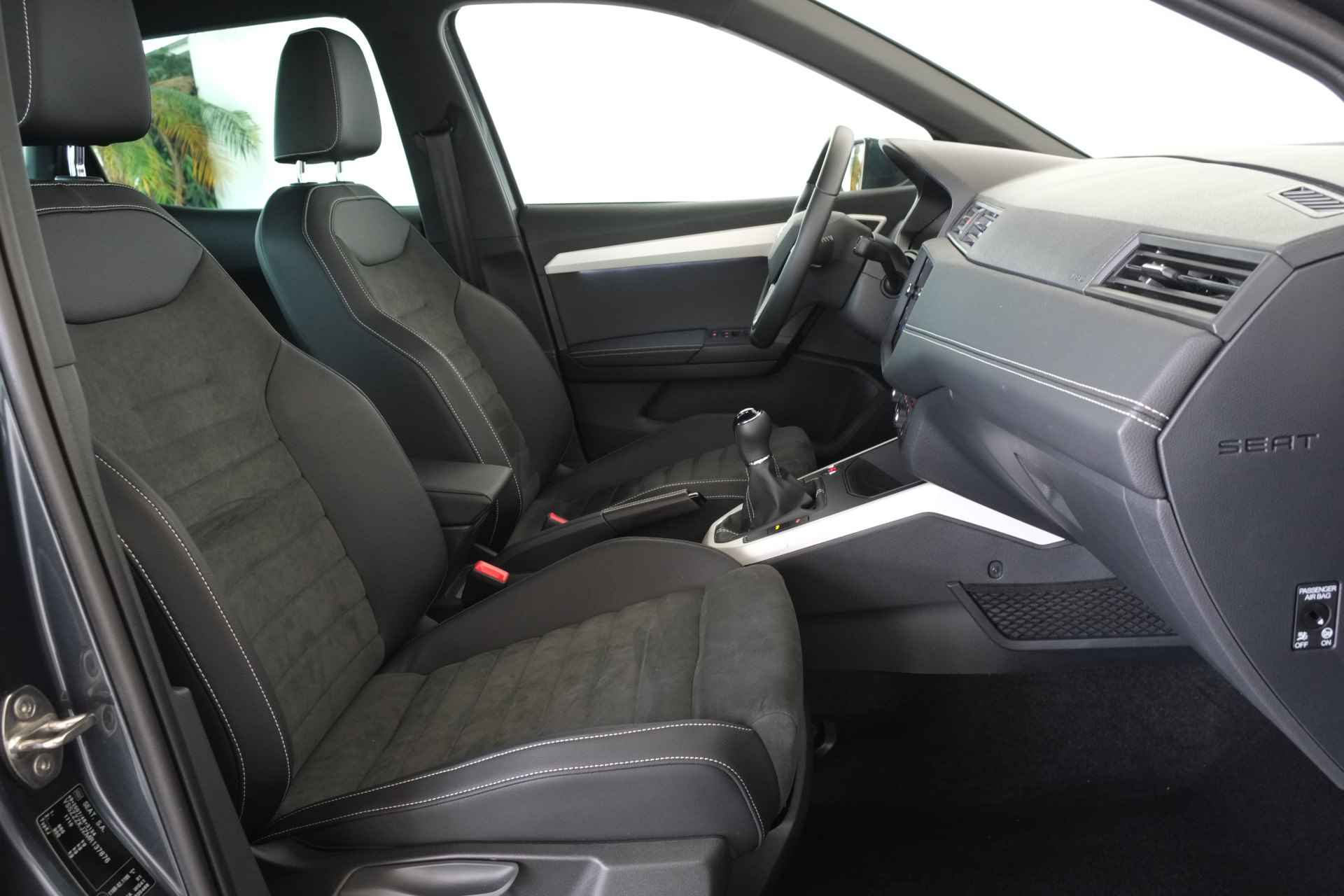 SEAT Arona 1.0 TGI (CNG) Xcellence / Navi / Carplay / LED / ACC / Camera - 8/27