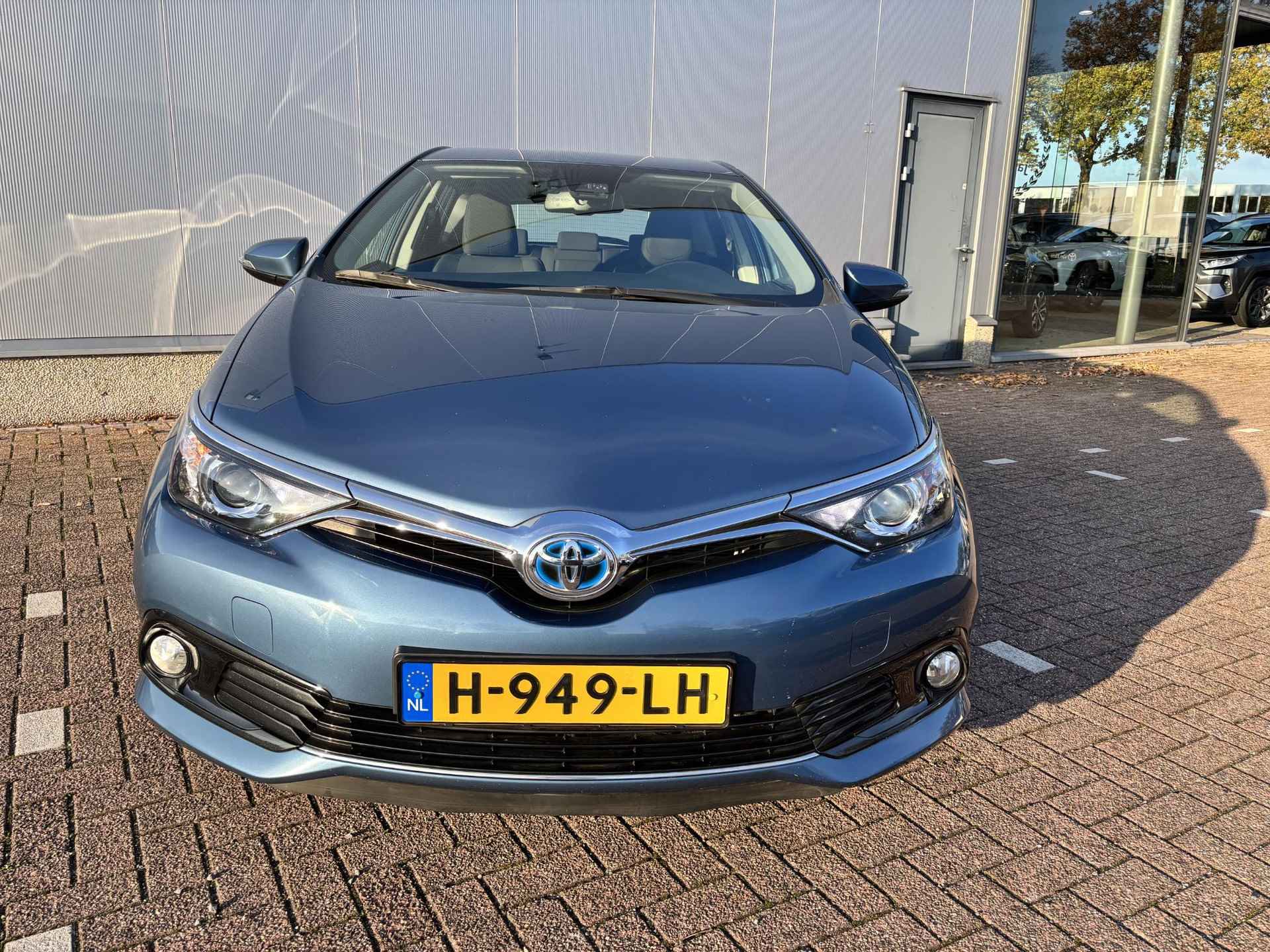 Toyota Auris 1.8 Hybrid Dynamic Navi, Pre crash safety, Allseason banden, DAB Radio, Trekhaak - 5/43