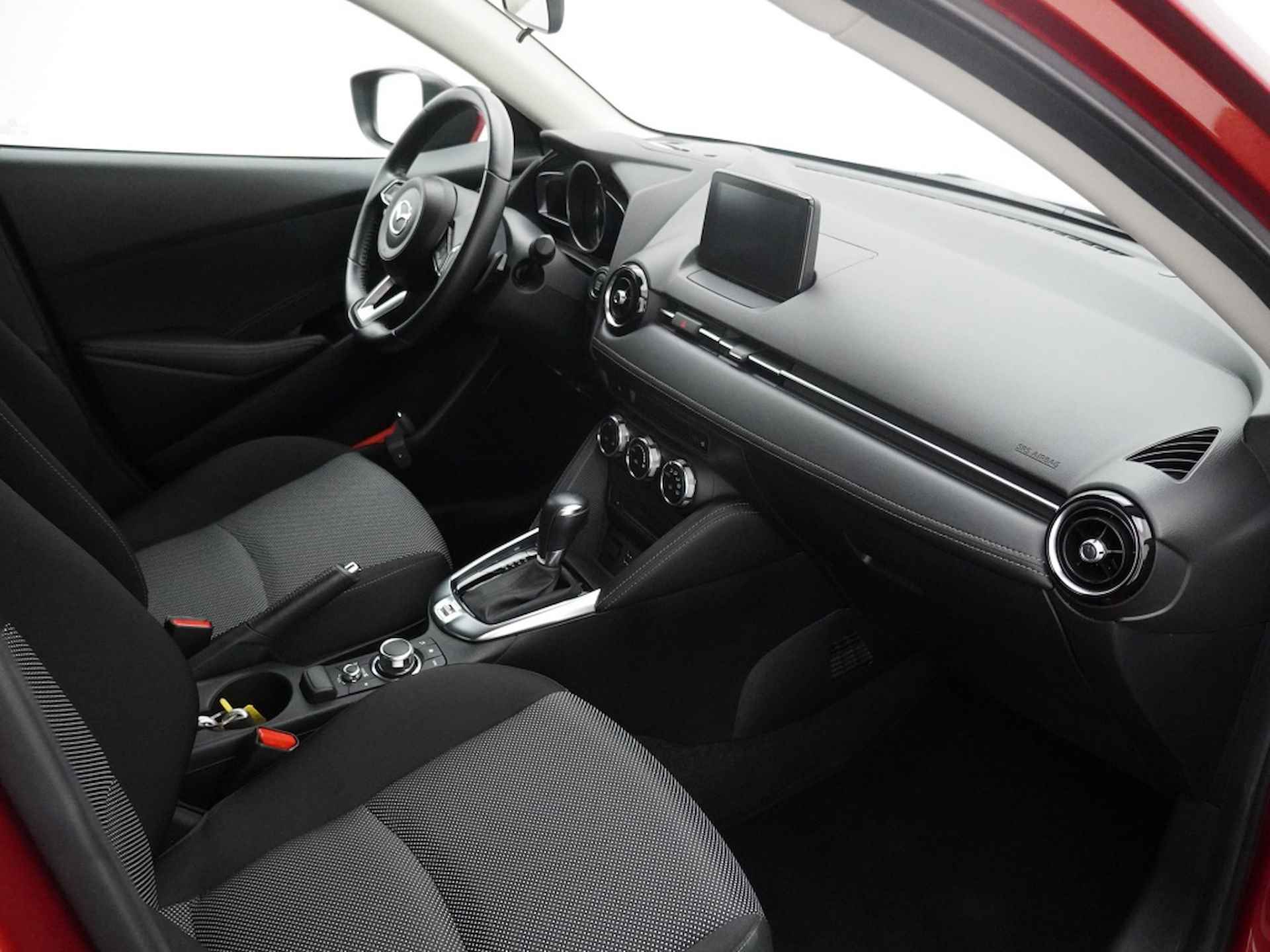 Mazda 2 Skyactiv-G GT-M Automaat / Navi / Camera / Keyless - 14/31