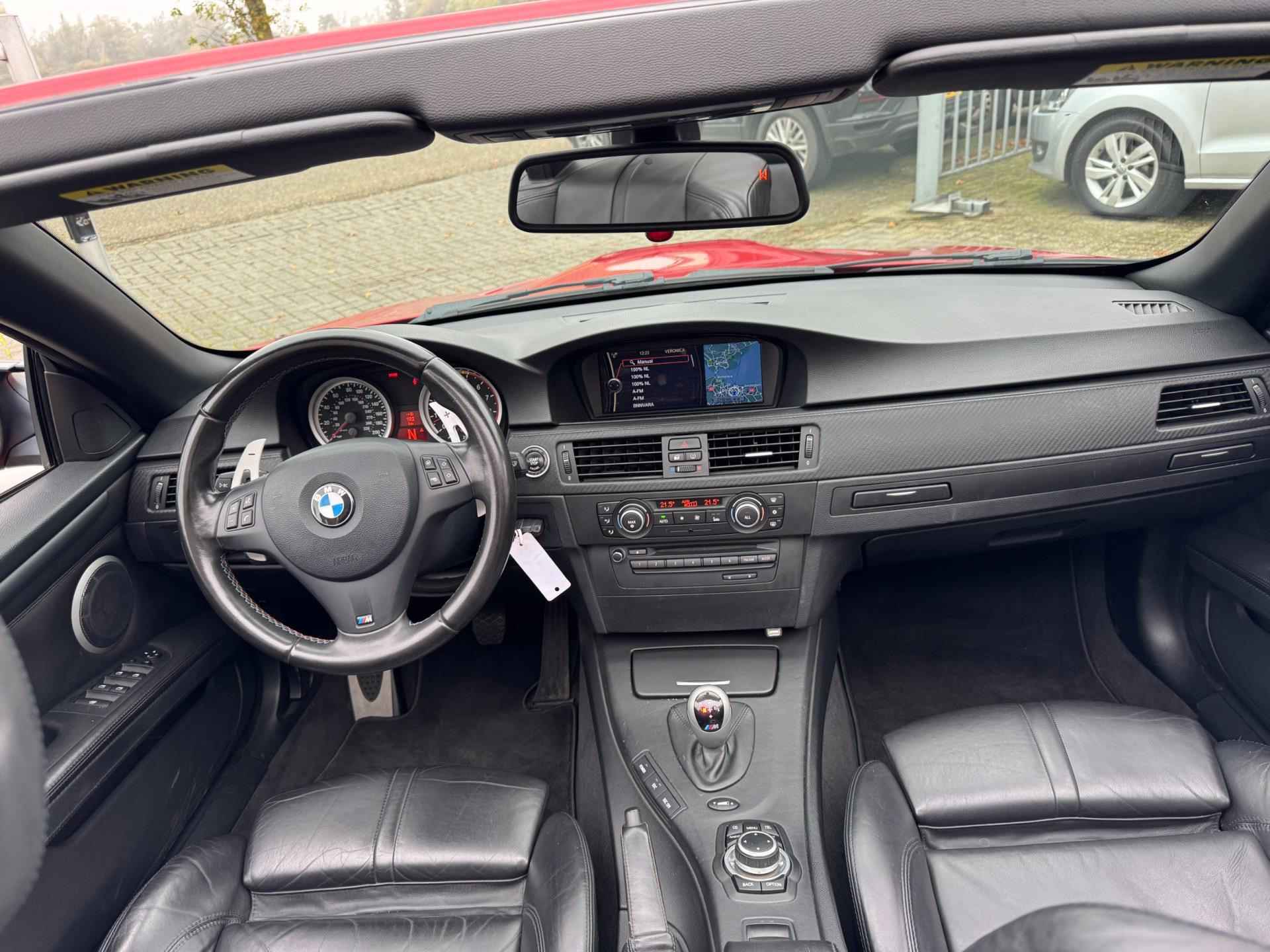 BMW 3-serie Cabrio M3 V8 420PK / LEDER / CAMERA / CABRIO / VOL OPTIES - 2/35