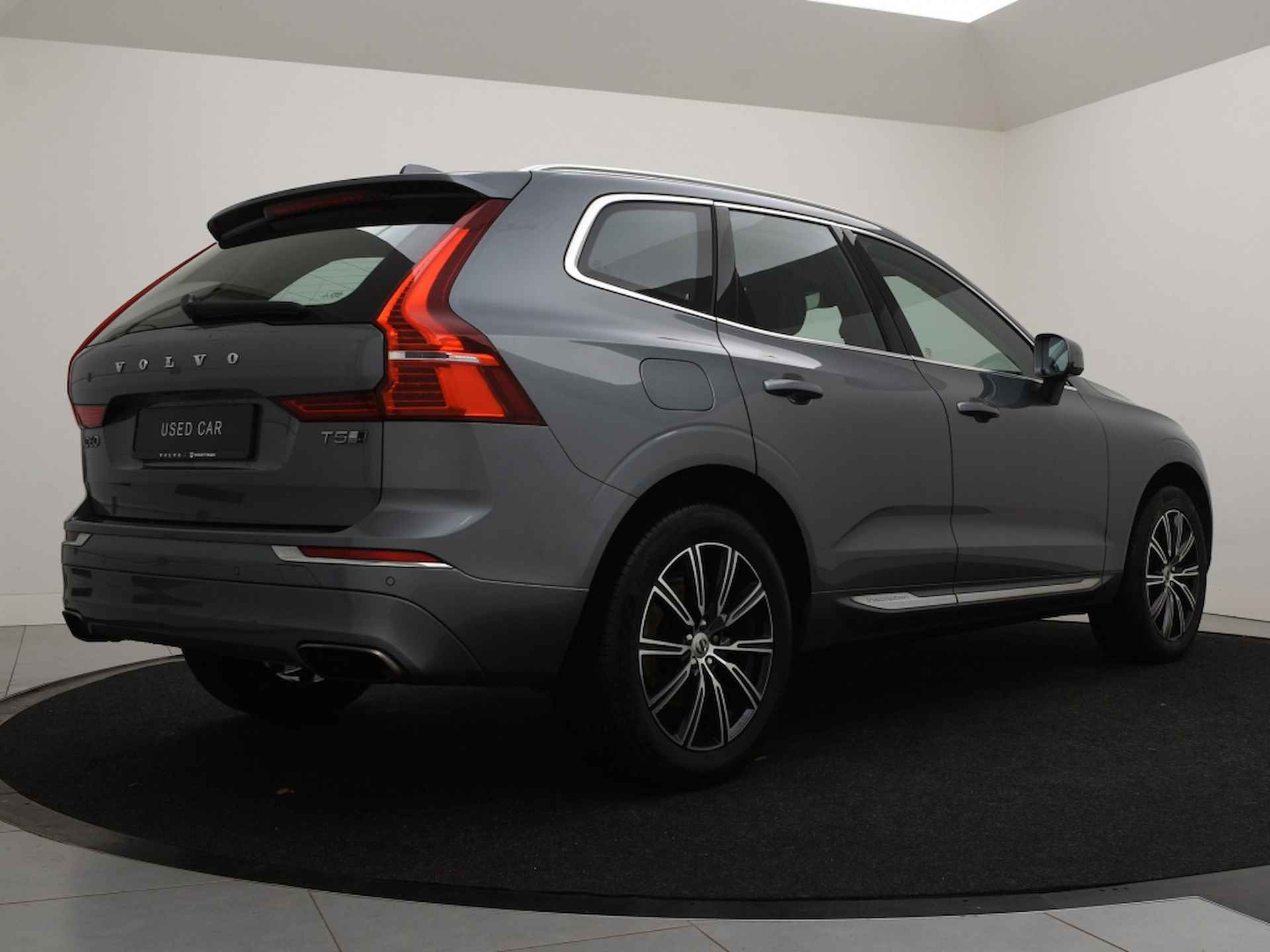 Volvo XC60 T5 AWD AUT(8) INSCRIPTION STANDKACHEL LEDER STOELVERWARMING V+A - 3/41