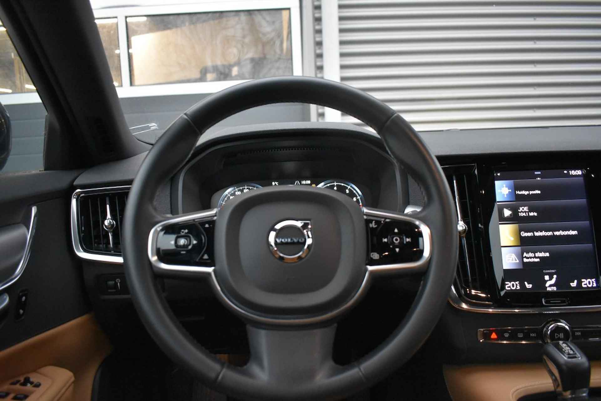 VOLVO V90 2.0 T5 / ACHTERUITRIJCAMERA / NAVI - 16/28