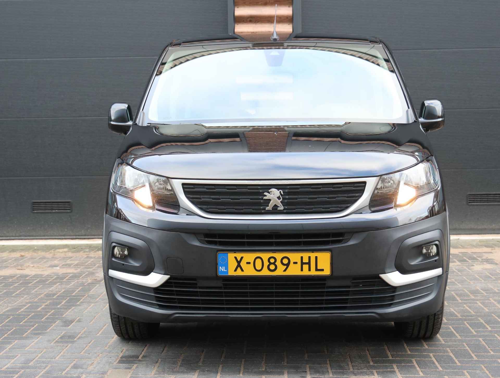 Peugeot Rifter 1.2 110 PK Style | Trekhaak | AppleCarplay | Achteruitrijcamera | Cruise | Airco | - 35/42