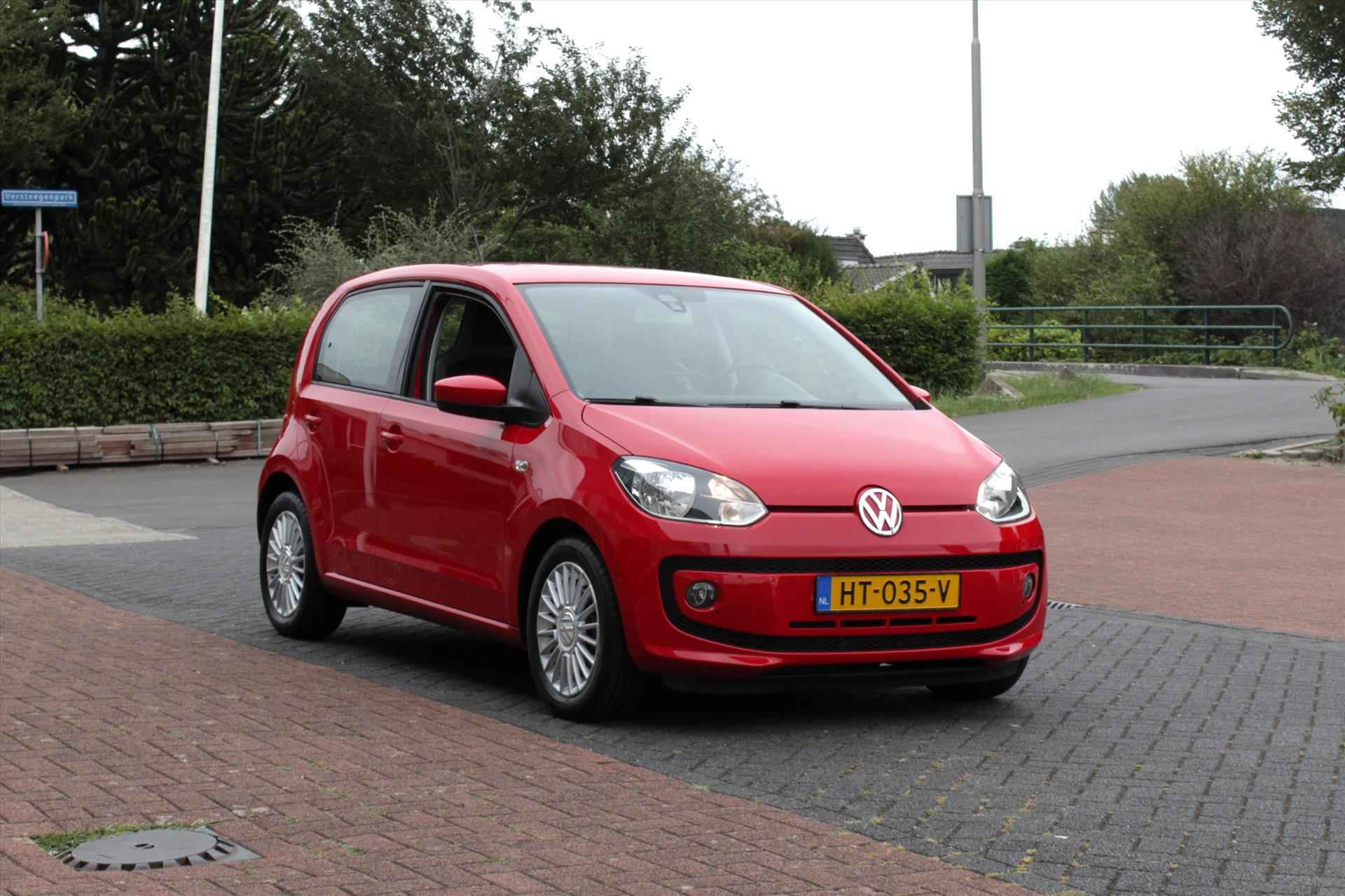 VOLKSWAGEN Up! 1.0 60PK 3D BMT High up! - 7/33