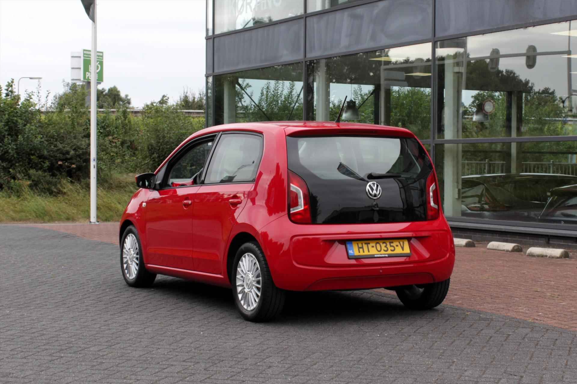 VOLKSWAGEN Up! 1.0 60PK 3D BMT High up! - 10/33