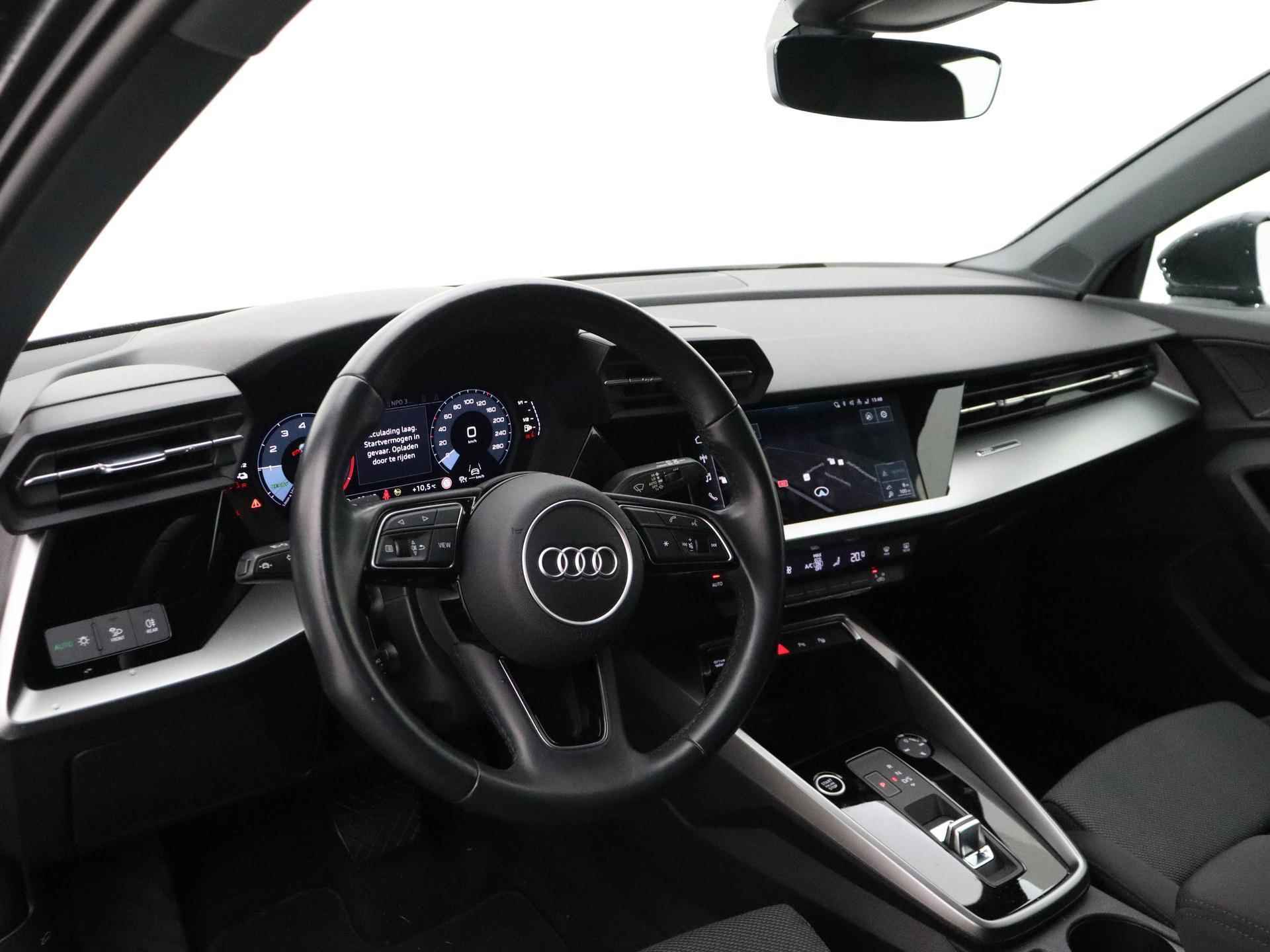 Audi A3 Sportback 40 TFSI e Business edition | WORDT VERWACHT | Navigatie | Apple Carplay | ACC | LED | Parkeersensoren | - 3/8