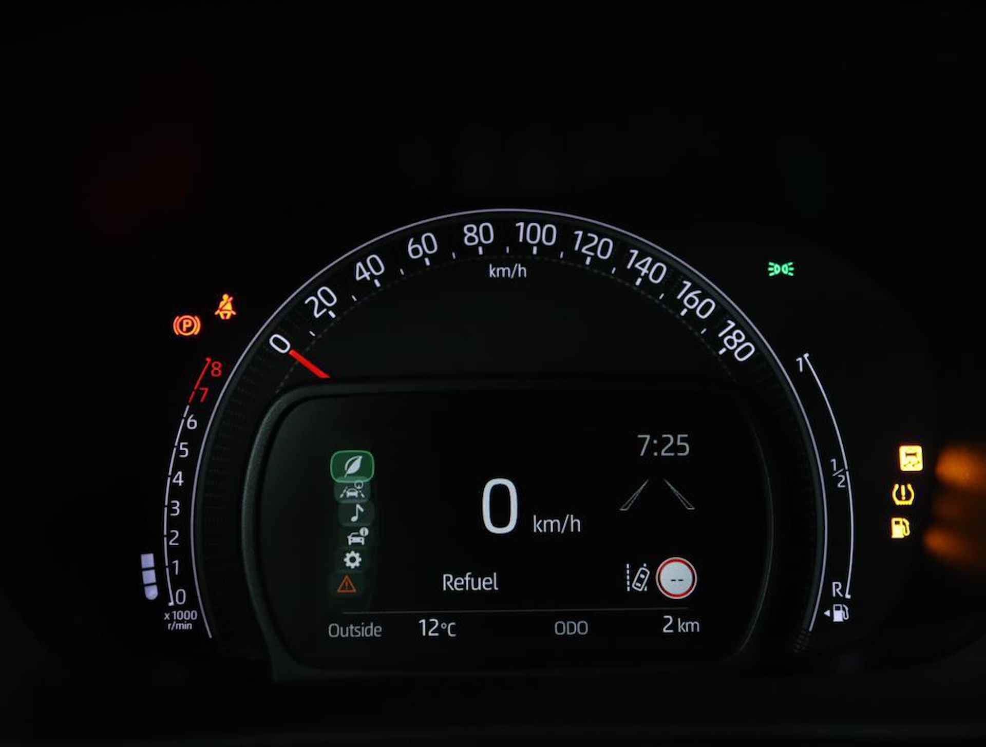 Toyota Aygo X 1.0 VVT-i MT Pulse | Design Pack | Adaptive Cruise Control | Navigatie | Apple Carplay | Android Auto | - 6/48