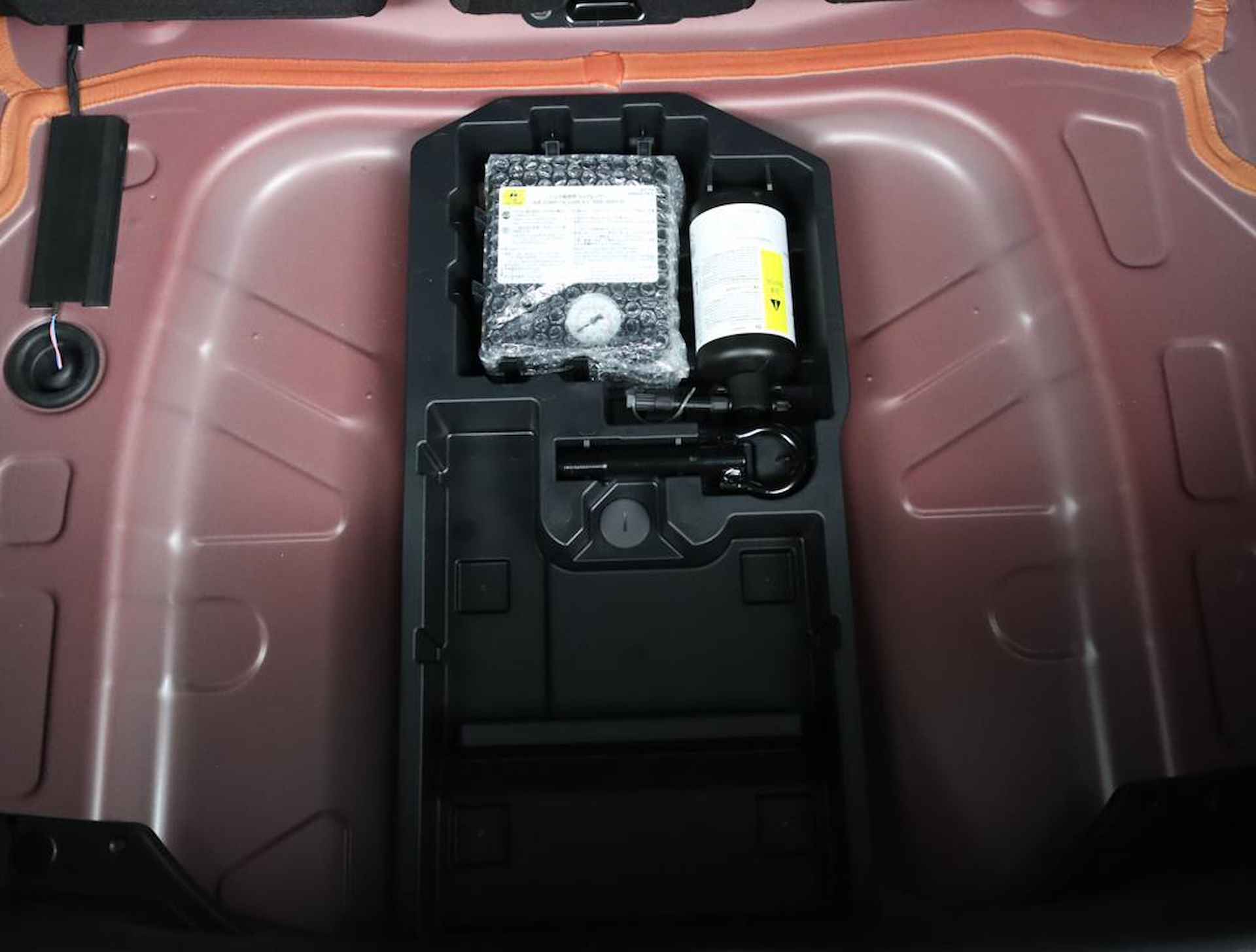 Toyota Aygo X 1.0 VVT-i MT Pulse | Design Pack | Adaptive Cruise Control | Navigatie | Apple Carplay | Android Auto | - 32/48
