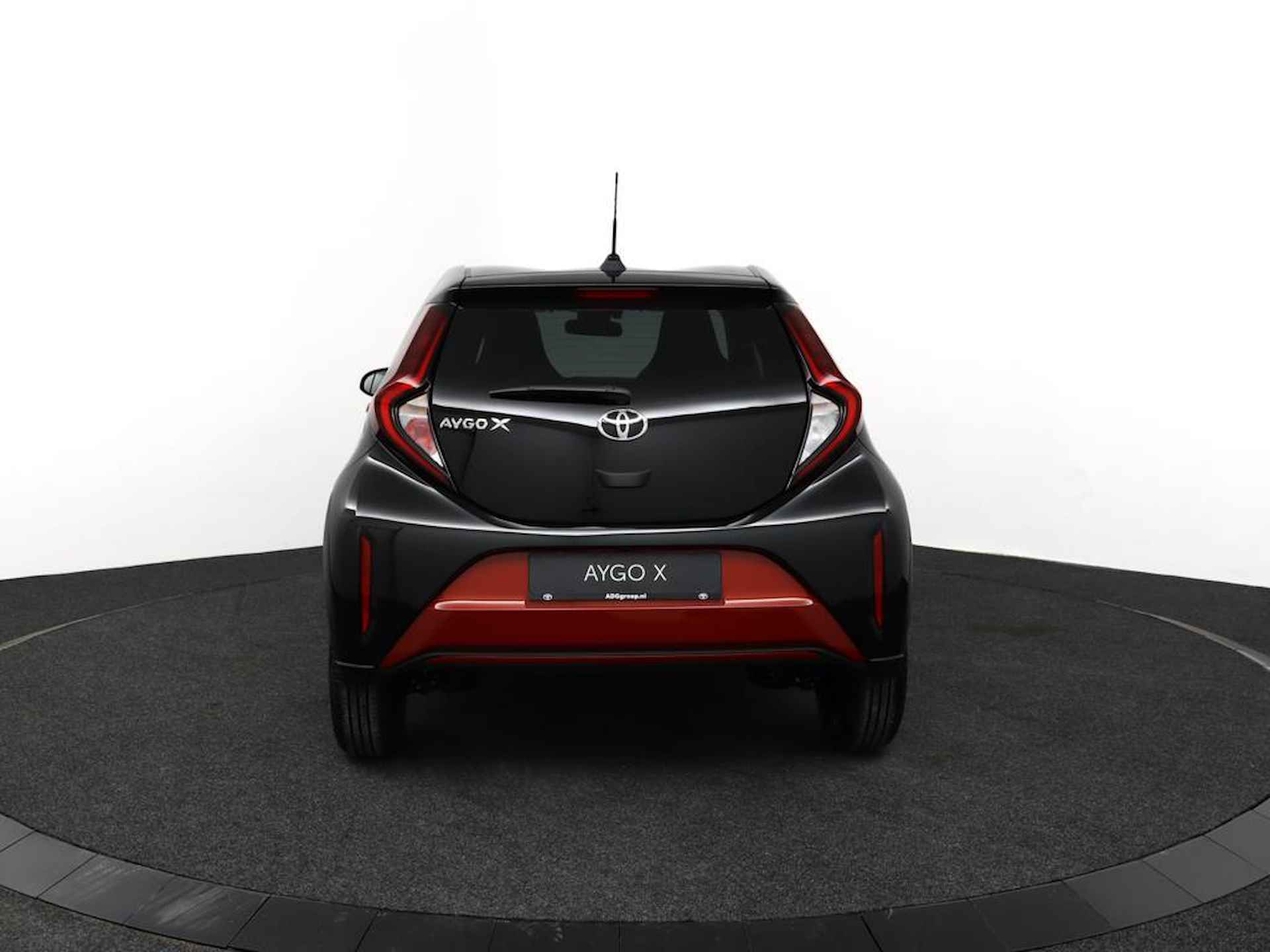 Toyota Aygo X 1.0 VVT-i MT Pulse | Design Pack | Adaptive Cruise Control | Navigatie | Apple Carplay | Android Auto | - 34/48