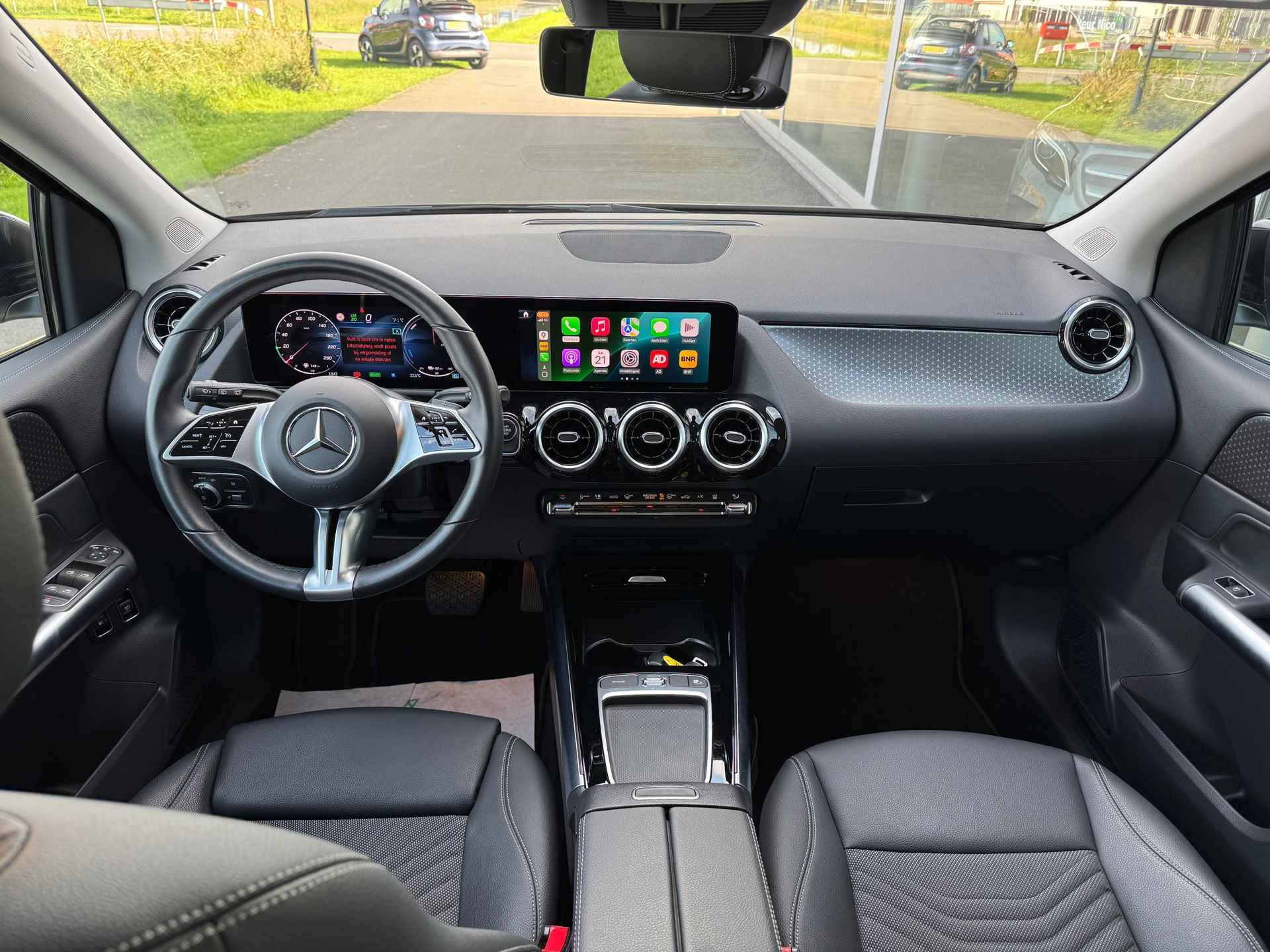 Mercedes-Benz B-klasse 250 e Luxury Line automaat , Apple-carplay - 10/29