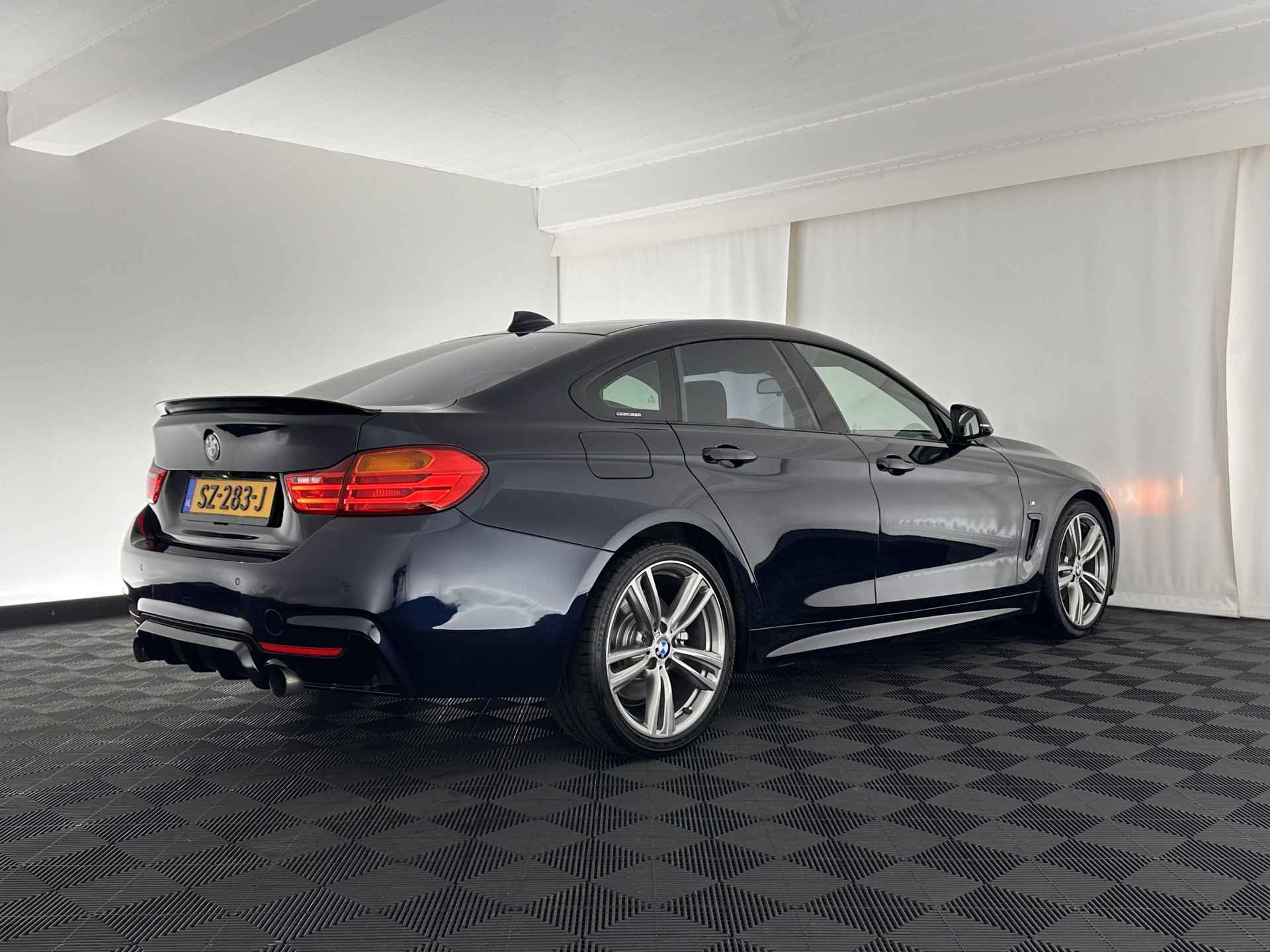 BMW 4 Serie Gran Coupé 430d Centennial High Executive M-Sportpack Aut. *PANO | HEAD-UP | MERINO-FULL-LEATHER | XENON | MEMORY-PACK | SPORT-SEATS | HIFI-SOUND | NAVI-FULLMAP | CAMERA | ECC | PDC | CRUISE | 19''ALU* - 6/30