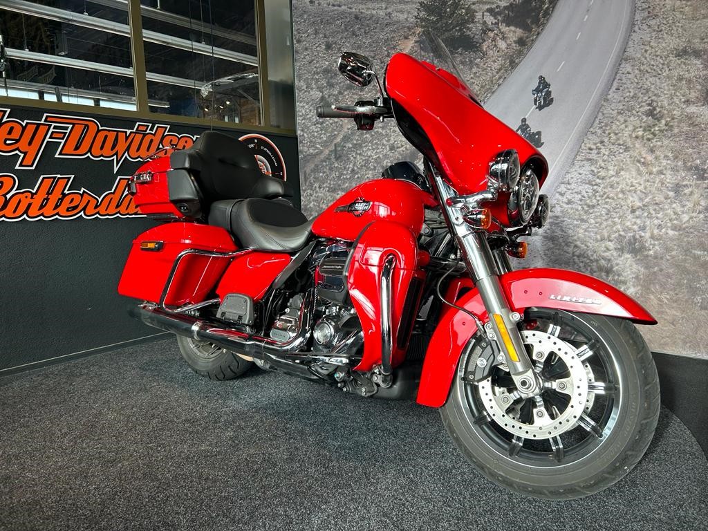 Harley-Davidson FLHTK ULTRA LIMITED