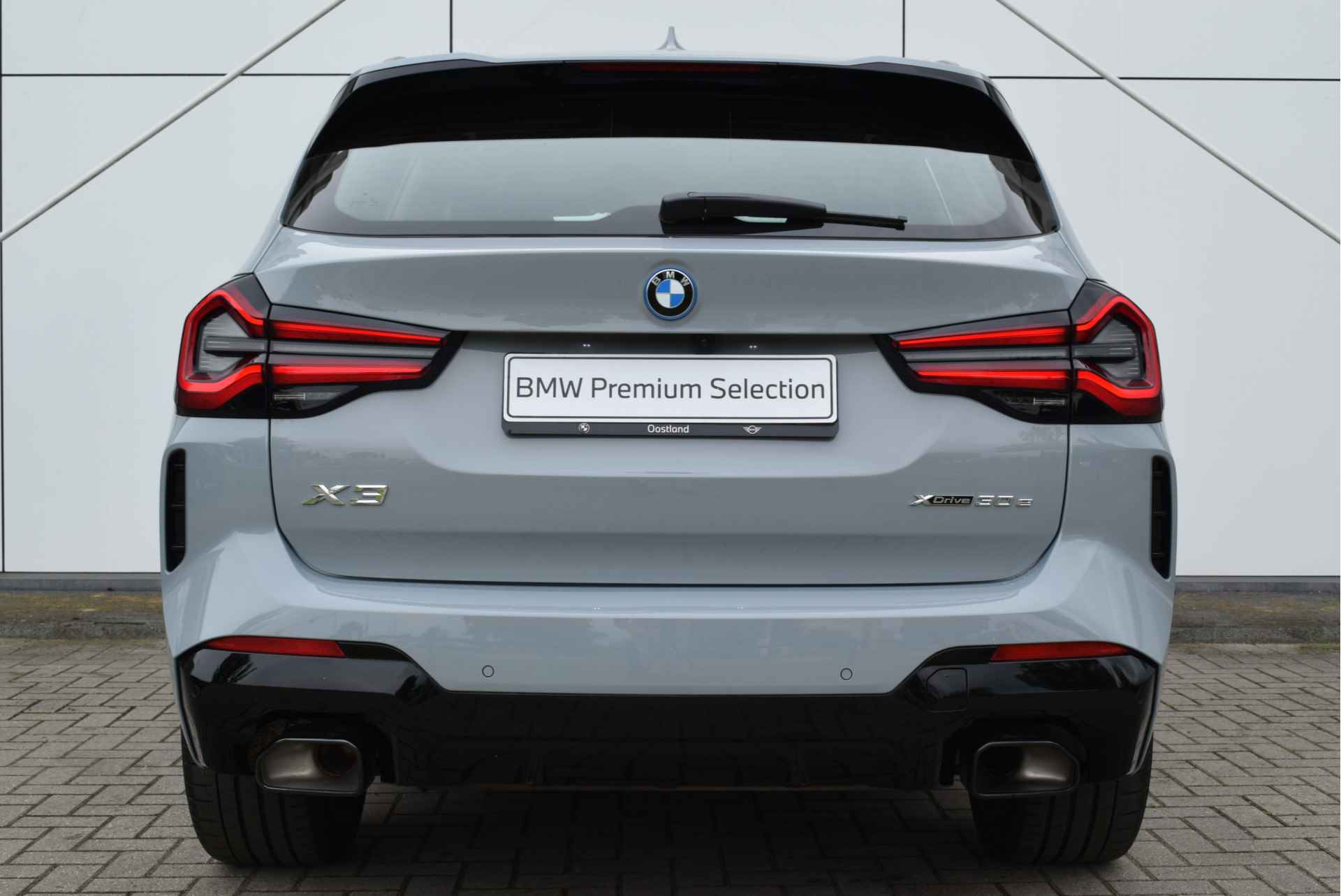 BMW X3 xDrive30e High Executive M Sport Automaat / Sportstoelen / Stoelverwarming / LED / Parking Assistant / Comfort Access / Live Cockpit Professional / Verwarmd stuurwiel - 9/28