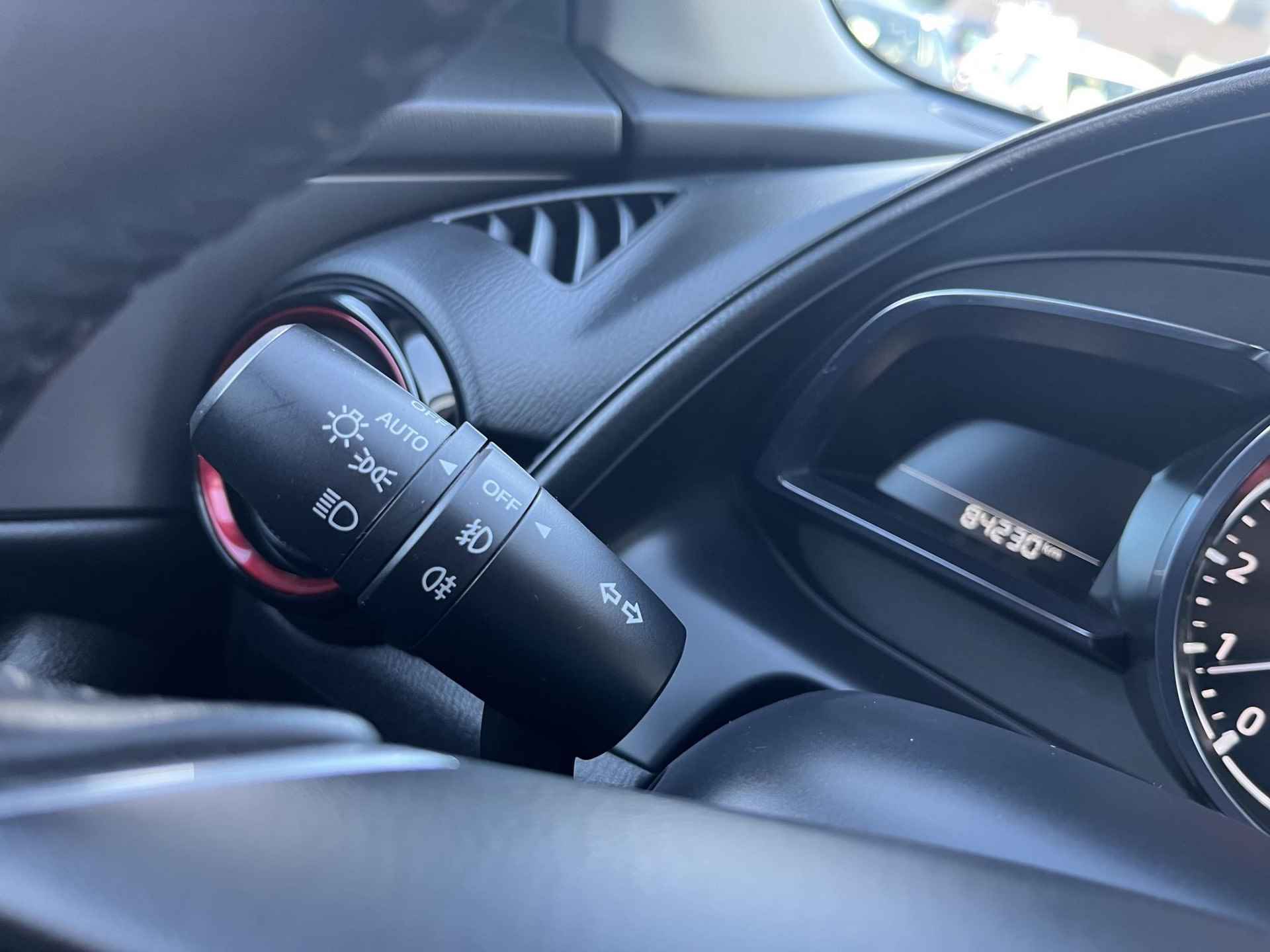 Mazda CX-3 2.0 SkyActiv-G 120 GT-M | Navigatie | Cruise Control Adaptief | climate control | Parkeersensoren | Parkeercamera | Stoelverwarming | Stuurverwarming | 36Mnd. Garantie | rijklaar ! | - 21/33