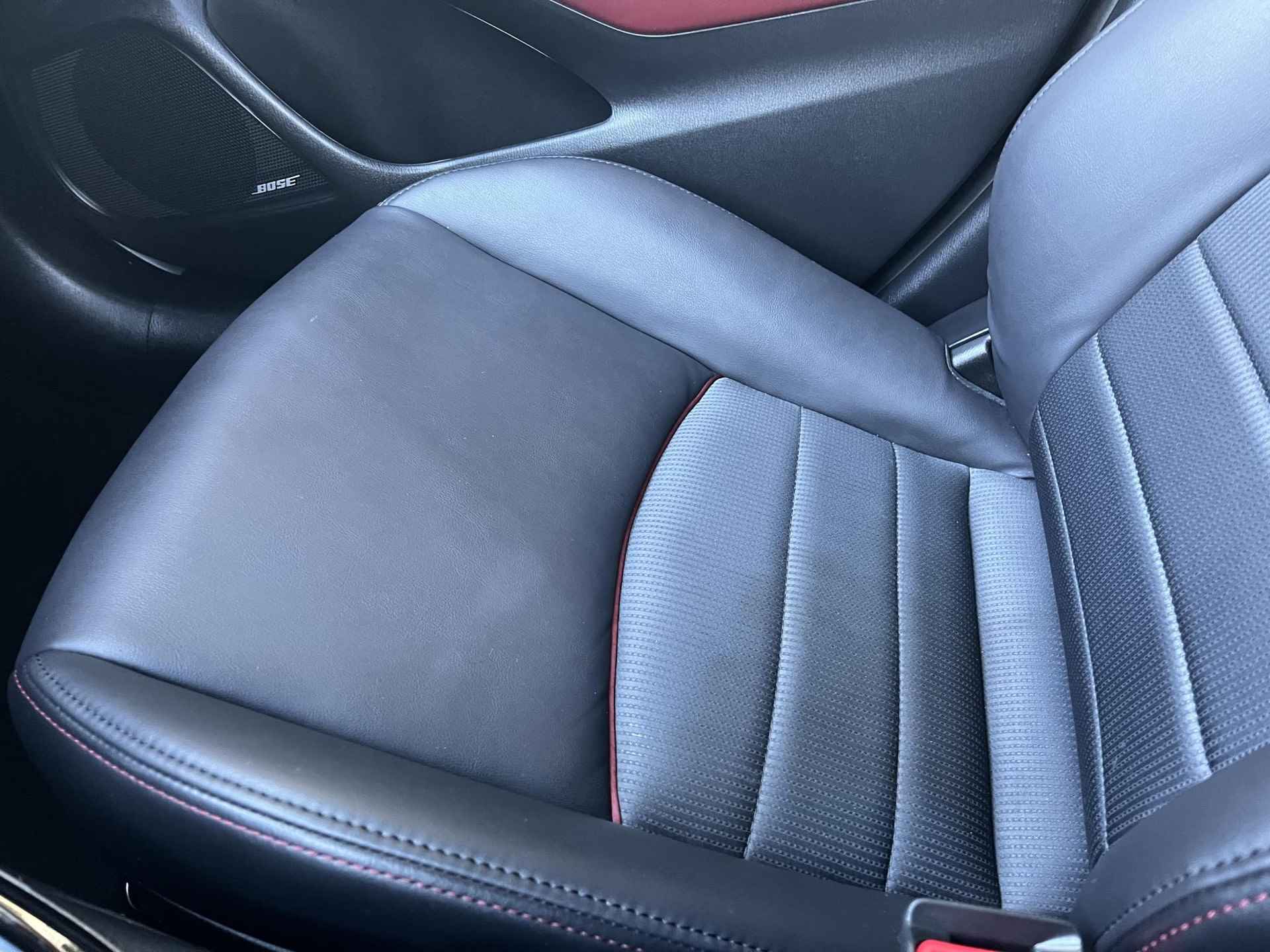 Mazda CX-3 2.0 SkyActiv-G 120 GT-M | Navigatie | Cruise Control Adaptief | climate control | Parkeersensoren | Parkeercamera | Stoelverwarming | Stuurverwarming | 36Mnd. Garantie | rijklaar ! | - 29/33
