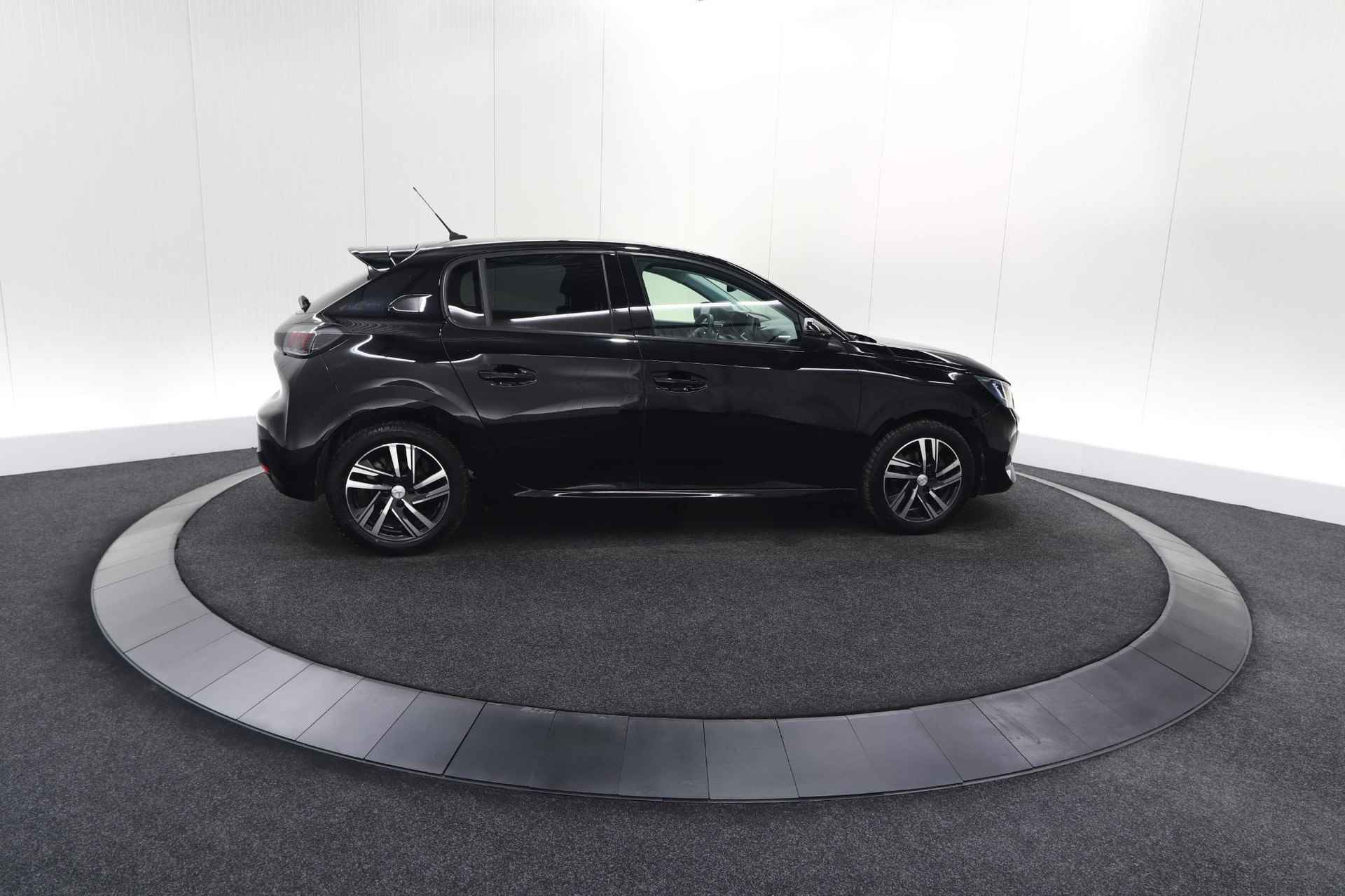 Peugeot 208 PureTech 100 EAT8 Allure | Camera | Apple Carplay | Navigatie | Parkeersensoren - 9/76