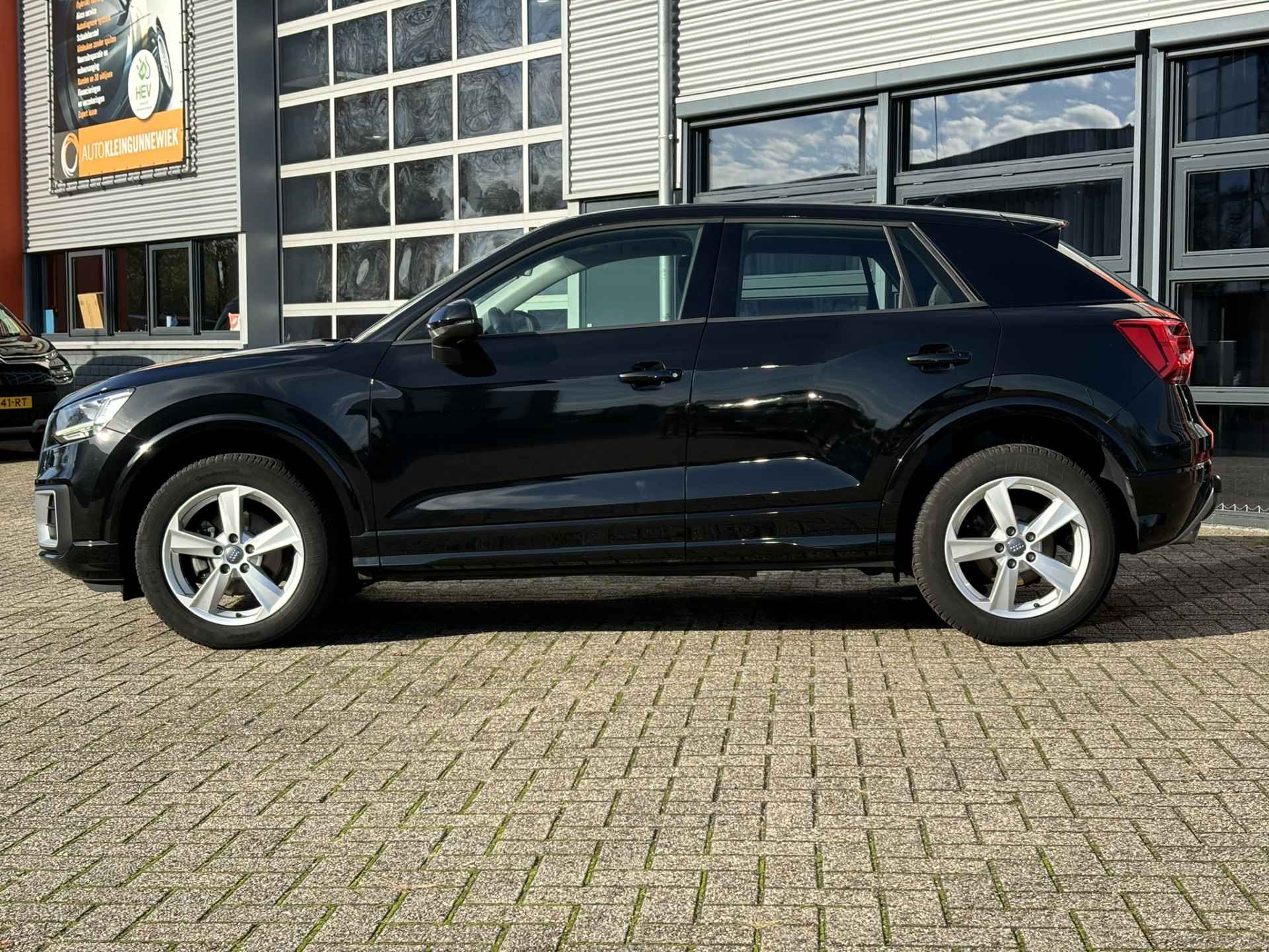 Audi Q2 35 TFSI 150pk epic / Airco / Allseason banden / Trekhaak Afneembaar / Navi / NL Auto / - 17/29