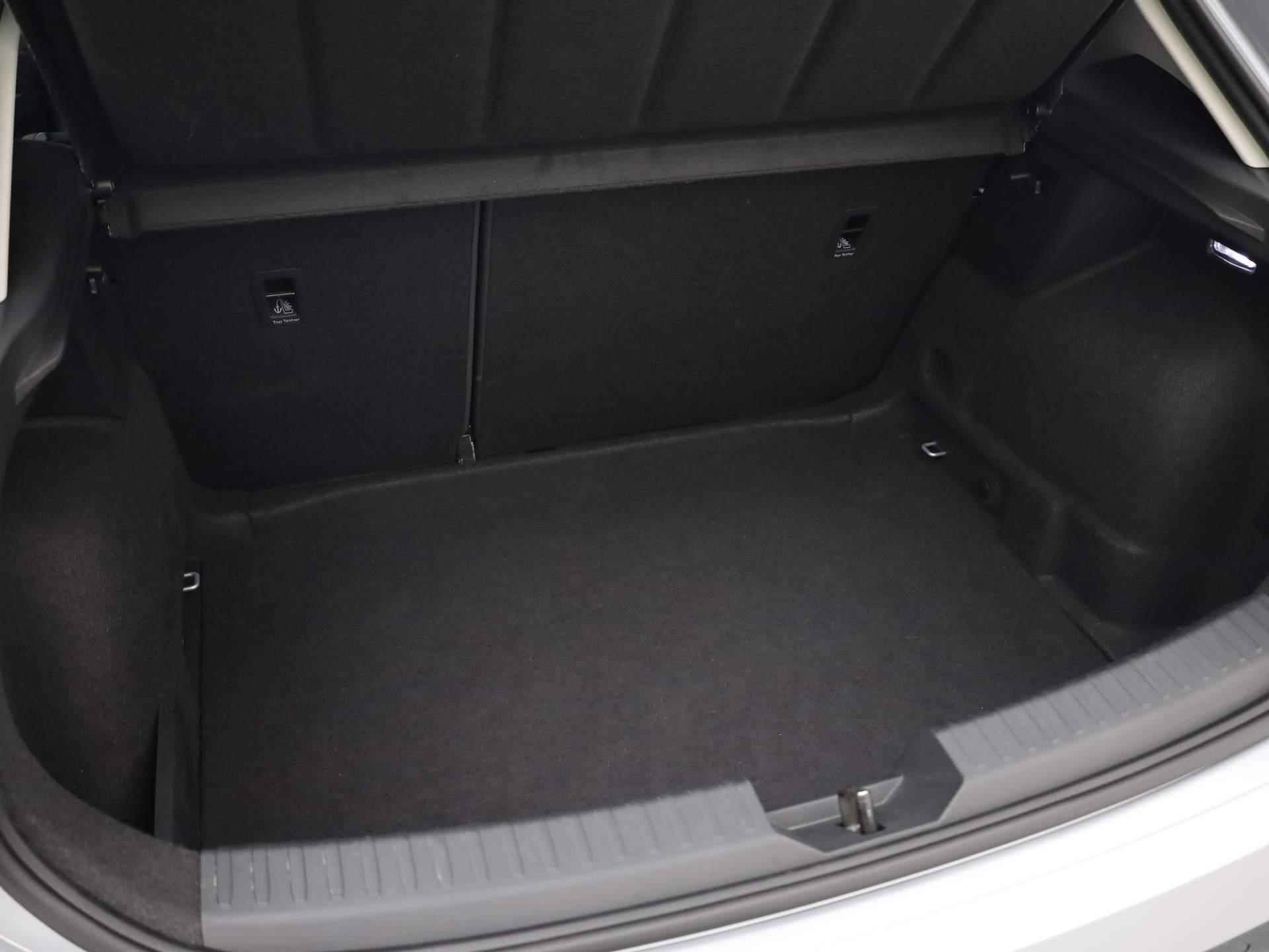 SEAT Leon 1.5TSI/130PK Style · Navigatie · Parkeersensoren · Stoelverwarming - 15/31