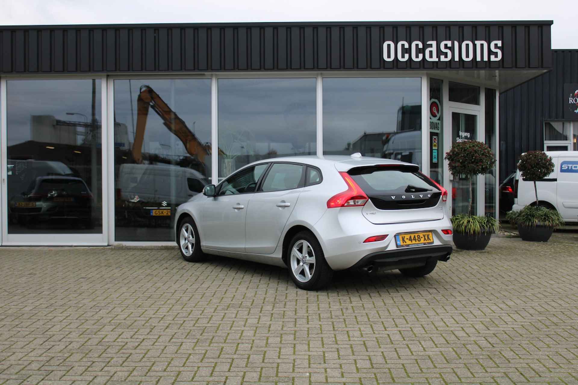 Volvo V40 1.6 T2 Kinetic - 8/18