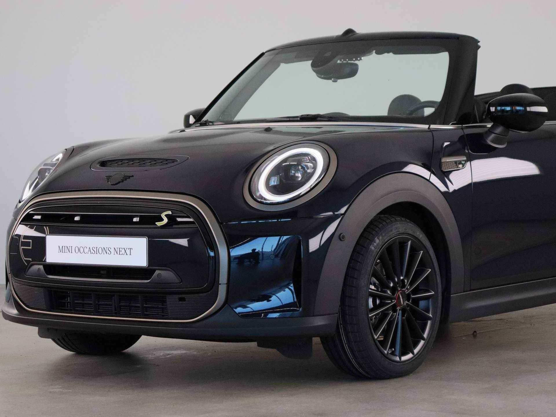 MINI Cabrio Electric Yours - 26/28