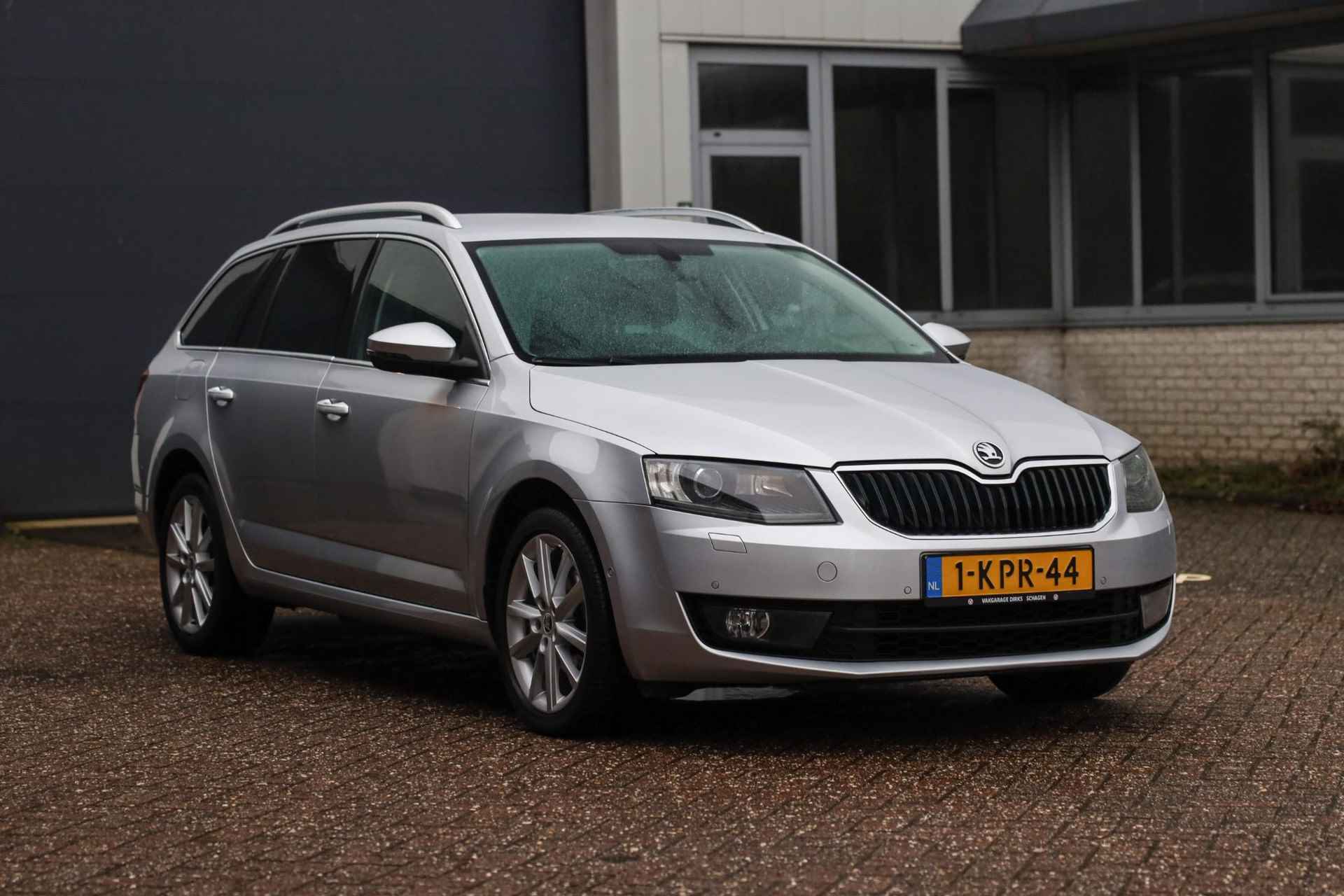 Skoda Octavia Combi 1.4 TSI 140 PK Elegance ✅ Xenon ✅ Stoelverwarming ✅ Navi - 31/42