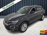 Volkswagen T-Roc 1.5 TSI Style Business (150 PK) 2e-Eig. Keurig-Onderh. BOVAG-Garantie. NL-Auto. Navigatie, Adaptive-Cruisecontrol, Elek.-Achterklep, Parkeersensoren-V+A, Bluetooth, Skiluik, DAB, Lm-Velgen-16Inch, Licht-Zicht-Pakket, Privacy-Glas