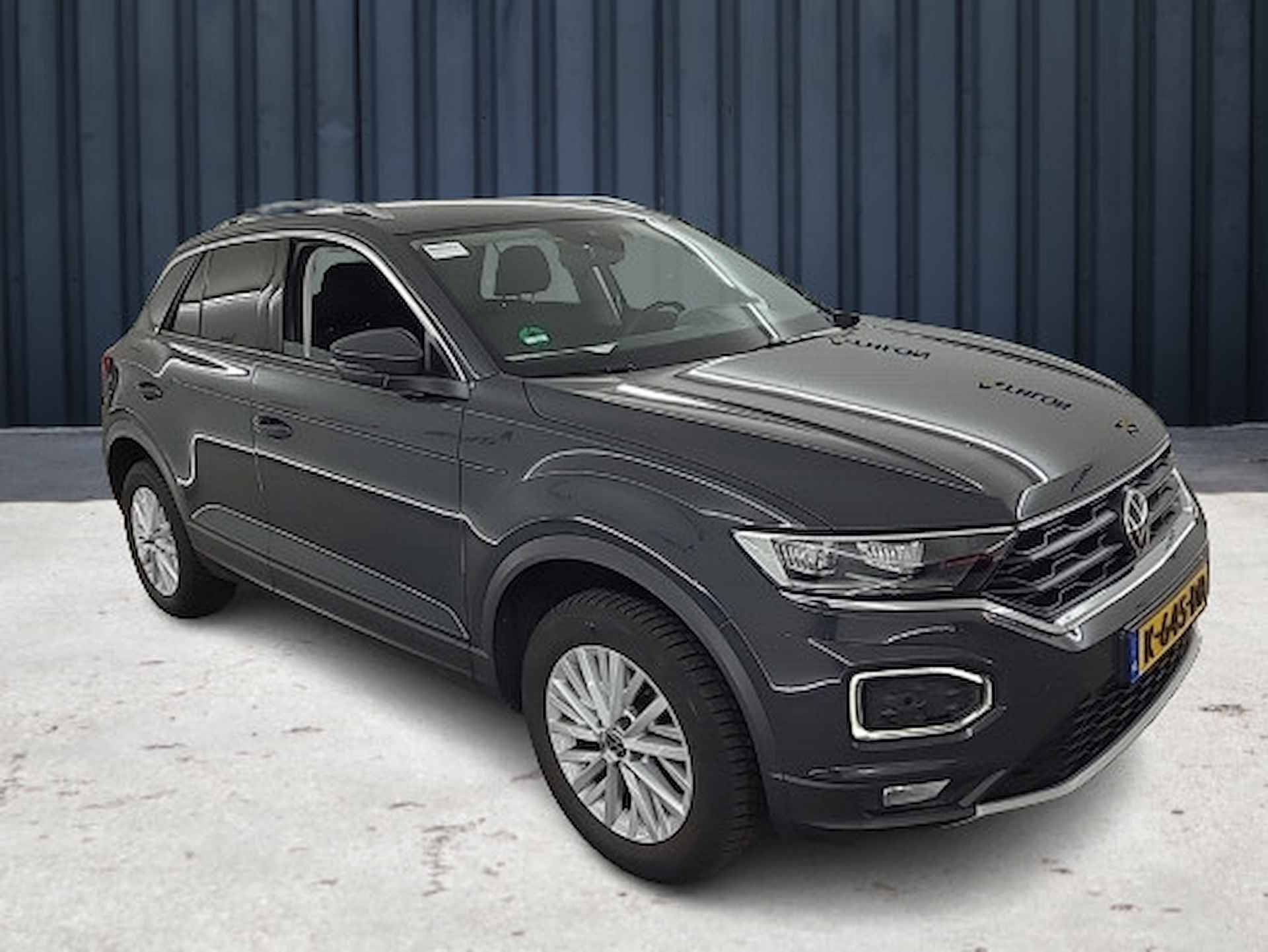 Volkswagen T-Roc 1.5 TSI Style Business (150 PK) 2e-Eig. Keurig-Onderh. BOVAG-Garantie. NL-Auto. Navigatie, Adaptive-Cruisecontrol, Elek.-Achterklep, Parkeersensoren-V+A, Bluetooth, Skiluik, DAB, Lm-Velgen-16Inch, Licht-Zicht-Pakket, Privacy-Glas - 3/19