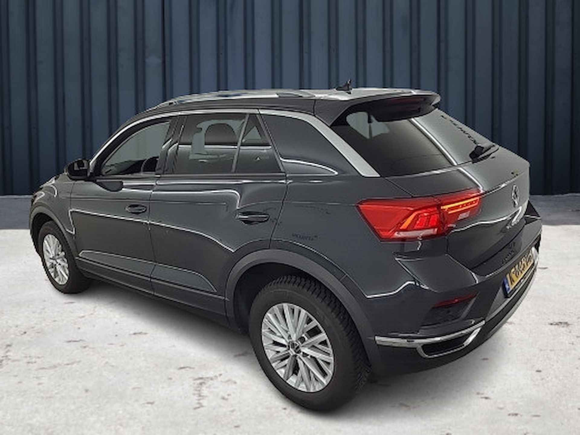 Volkswagen T-Roc 1.5 TSI Style Business (150 PK) 2e-Eig. Keurig-Onderh. BOVAG-Garantie. NL-Auto. Navigatie, Adaptive-Cruisecontrol, Elek.-Achterklep, Parkeersensoren-V+A, Bluetooth, Skiluik, DAB, Lm-Velgen-16Inch, Licht-Zicht-Pakket, Privacy-Glas - 5/19