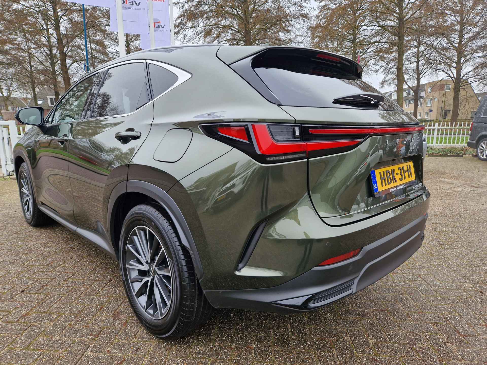 Lexus NX 450h+ AWD Executive Line Head Up display, Rondomzicht camera , All-in Rijklaarprijs - 3/36