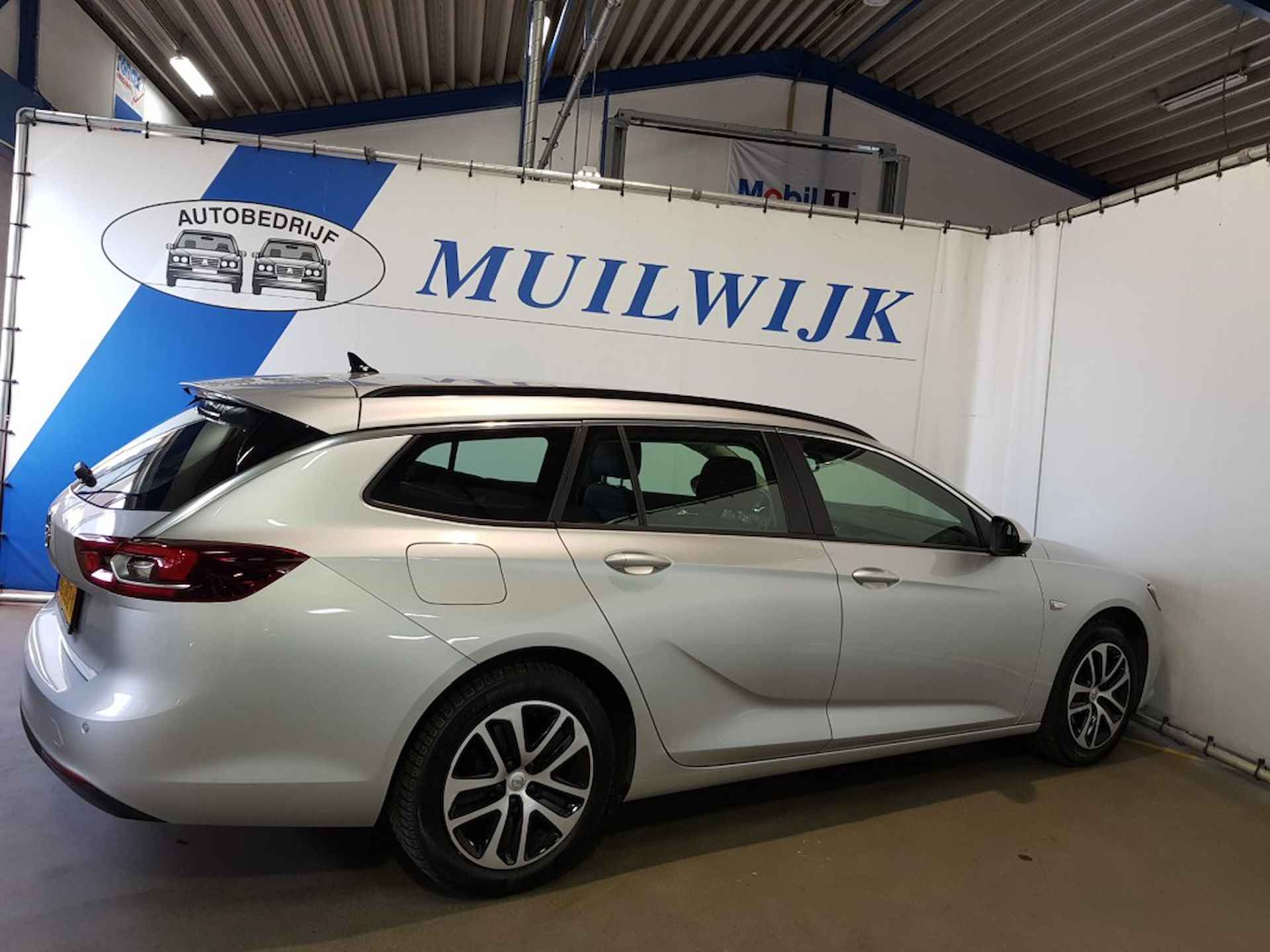 OPEL Insignia Sports Tourer 1.5 Turbo Business+ / Navi / NL Auto - 8/40