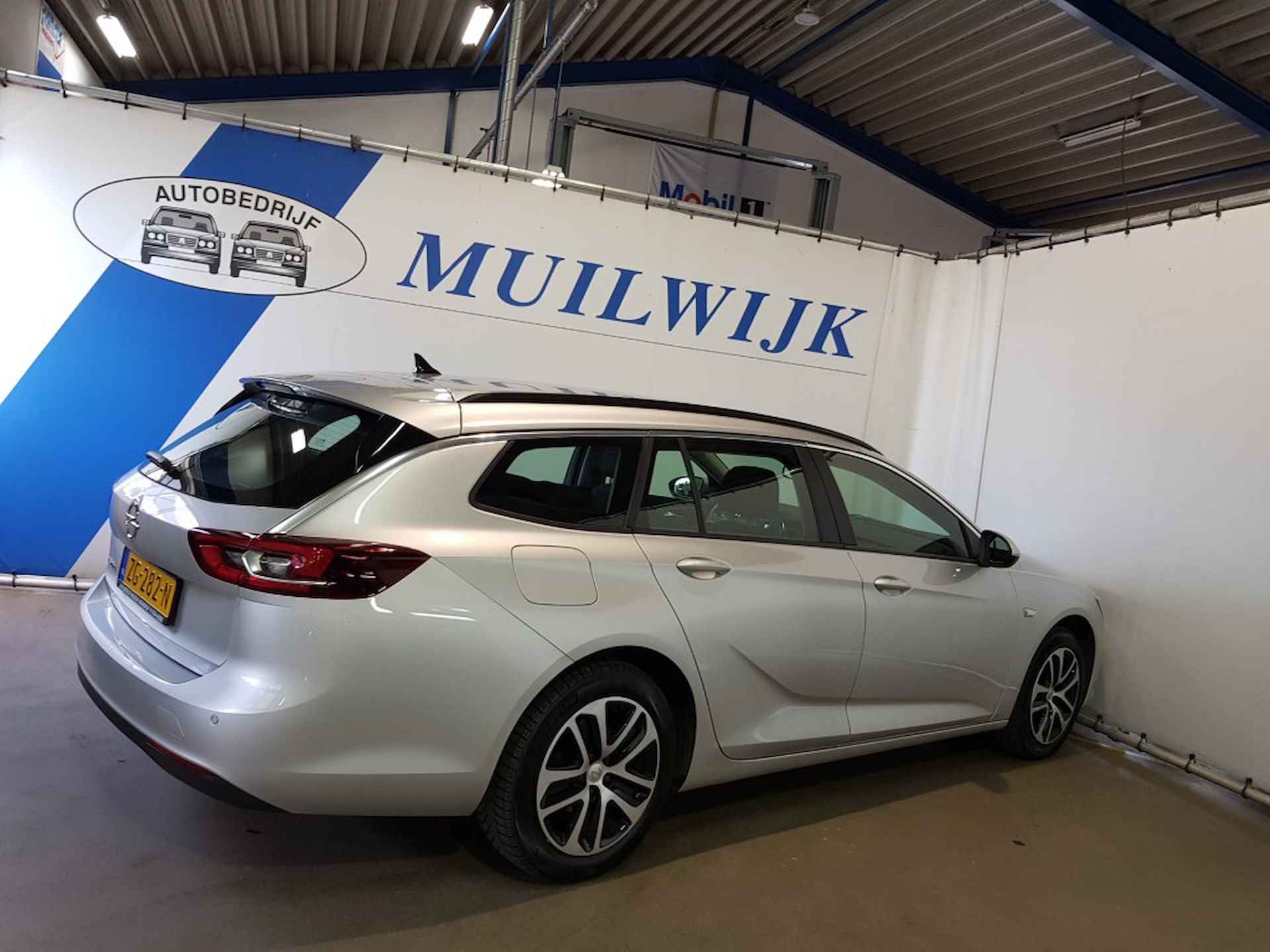 OPEL Insignia Sports Tourer 1.5 Turbo Business+ / Navi / NL Auto - 9/40