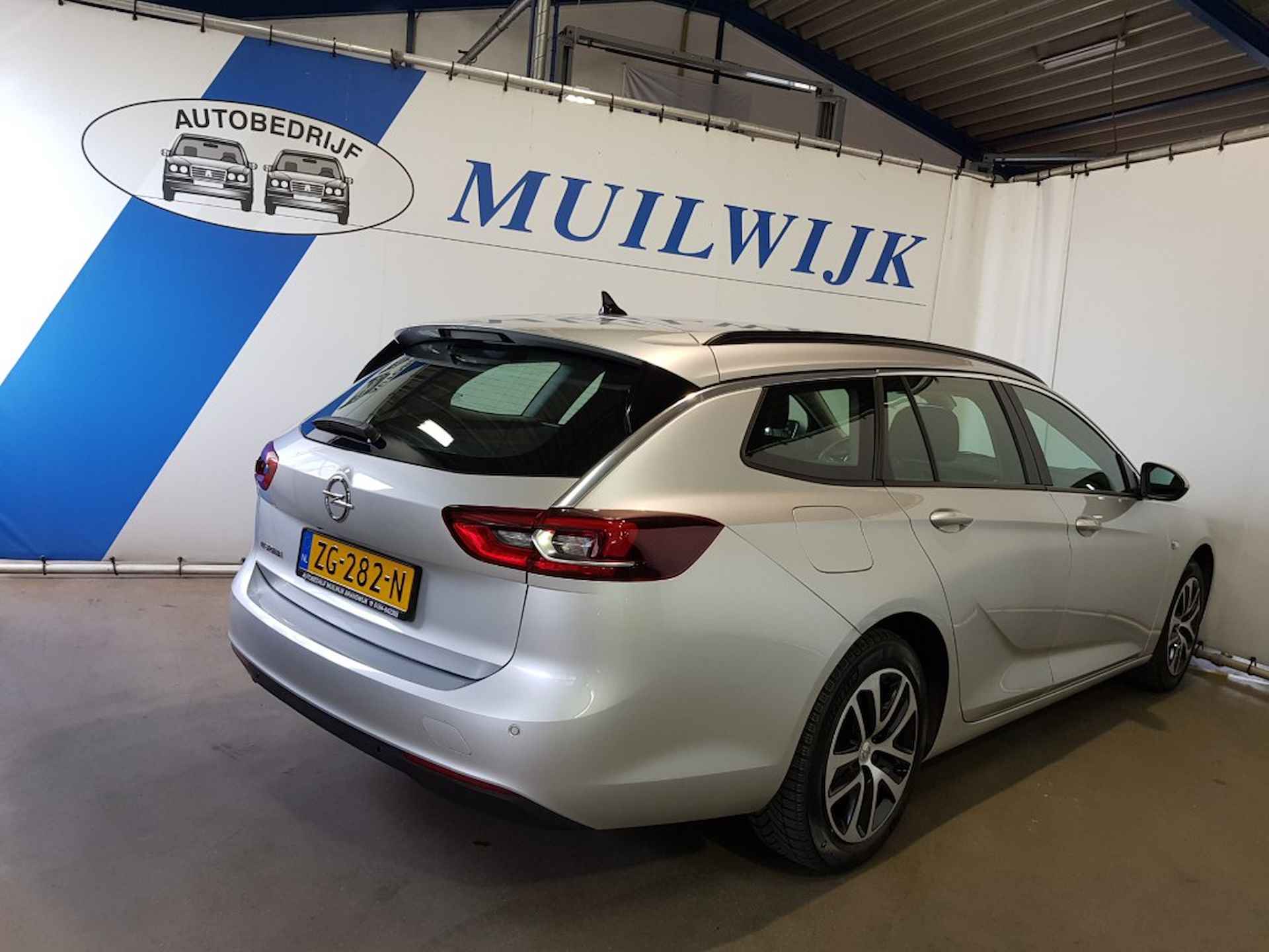 OPEL Insignia Sports Tourer 1.5 Turbo Business+ / Navi / NL Auto - 12/40