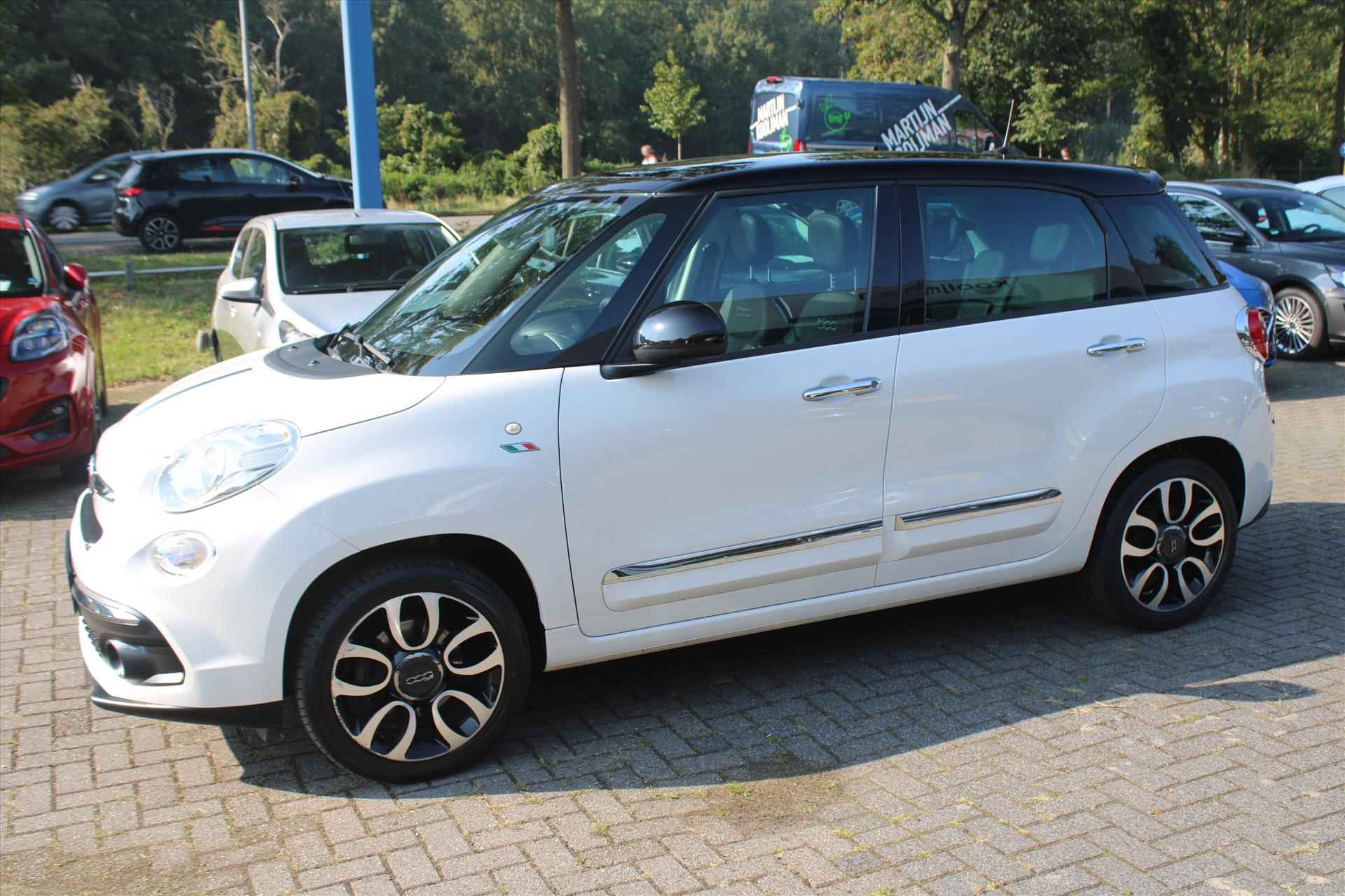 Fiat 500L TwinAir 105pk Lounge, Navi, Pano,Trekhaak, zeer volle auto!! - 2/36