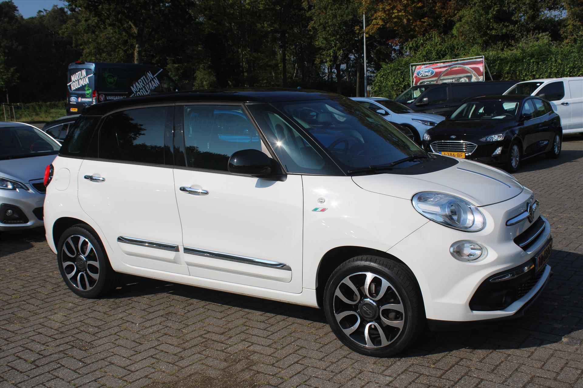 Fiat 500L TwinAir 105pk Lounge, Navi, Pano,Trekhaak, zeer volle auto!! - 3/36