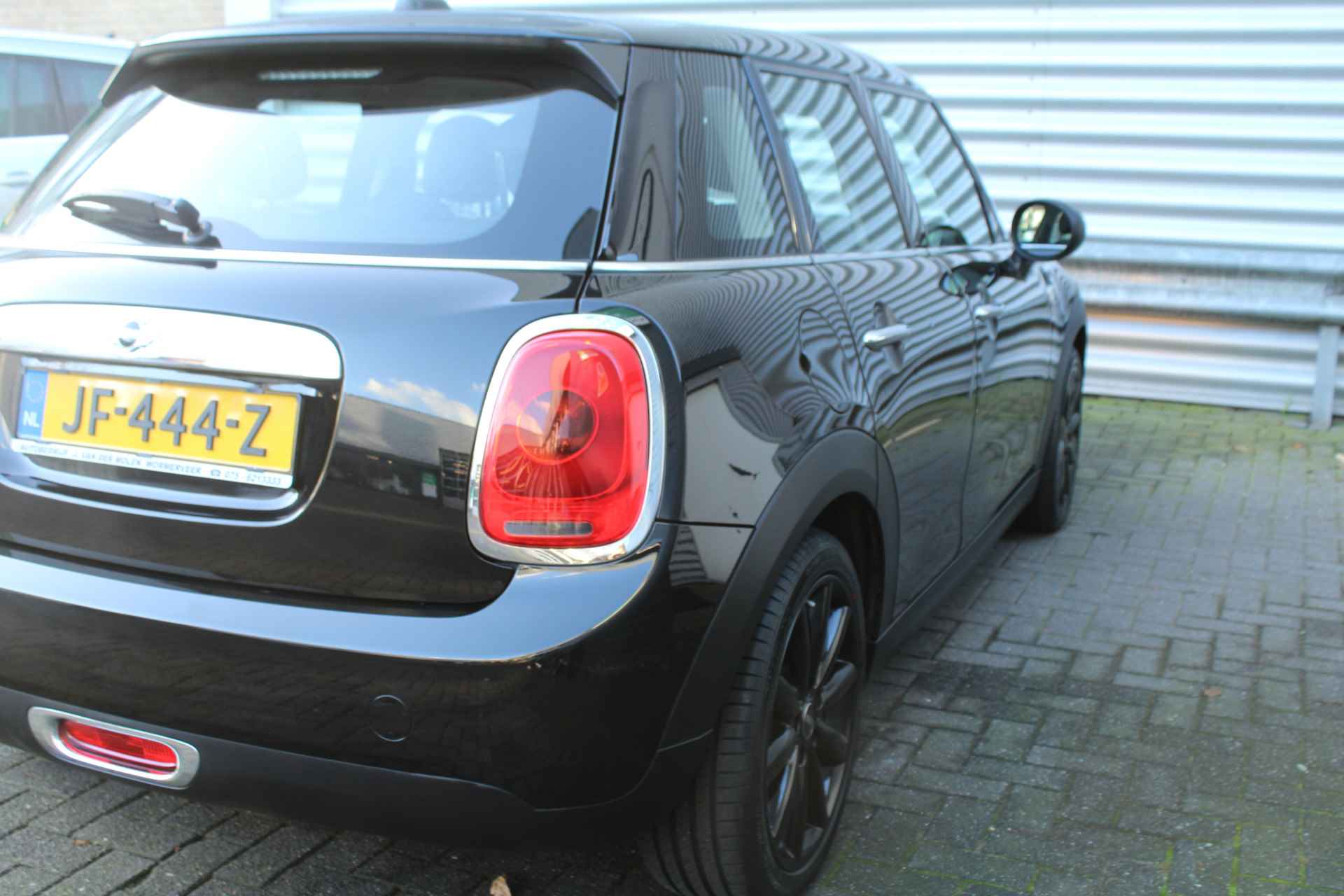 MINI One 1.2 102pk Business 5 deurs NL-Auto NAP Airco Cruise Navi 17"LMV - 31/31