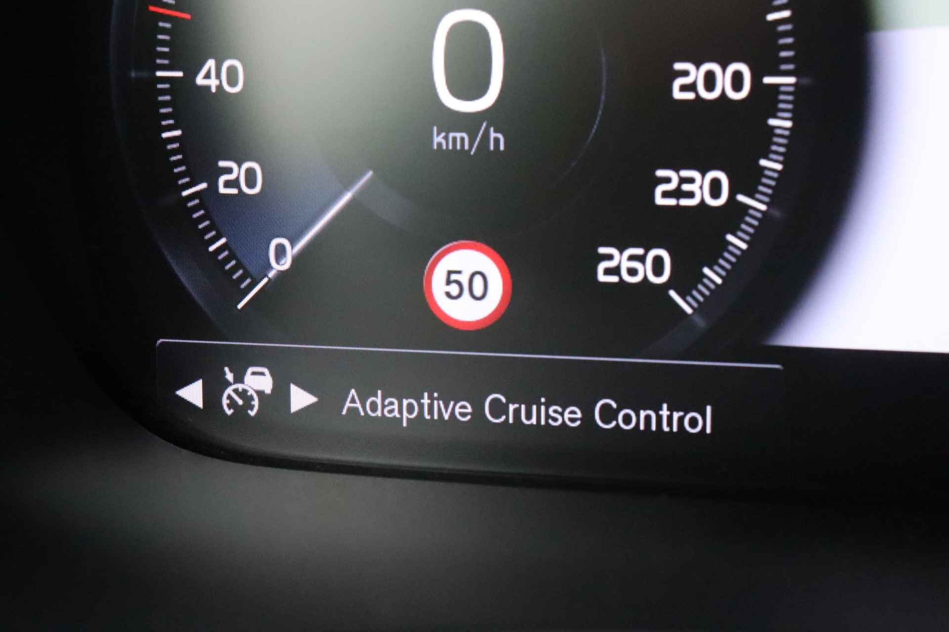 Volvo V60 T6 AWD Recharge Inscription | Bowers & Wilkins | Schuifdak | 360° camera | Stoelventilatie | Stoelmassage | Stoel en Stuurwielve - 28/75