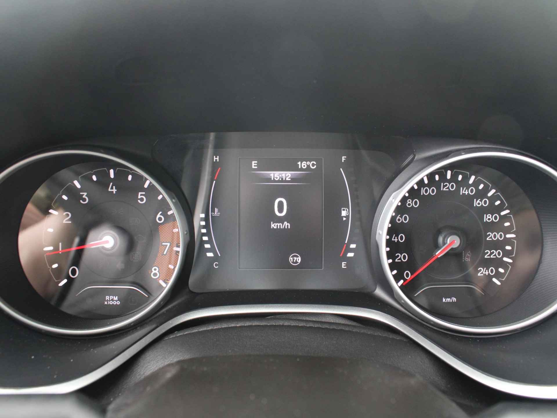 Jeep Compass 1.4 Turbo 140pk Sport | Airco | Cruise | Apple Carplay | 18" | BlackLine - 12/26