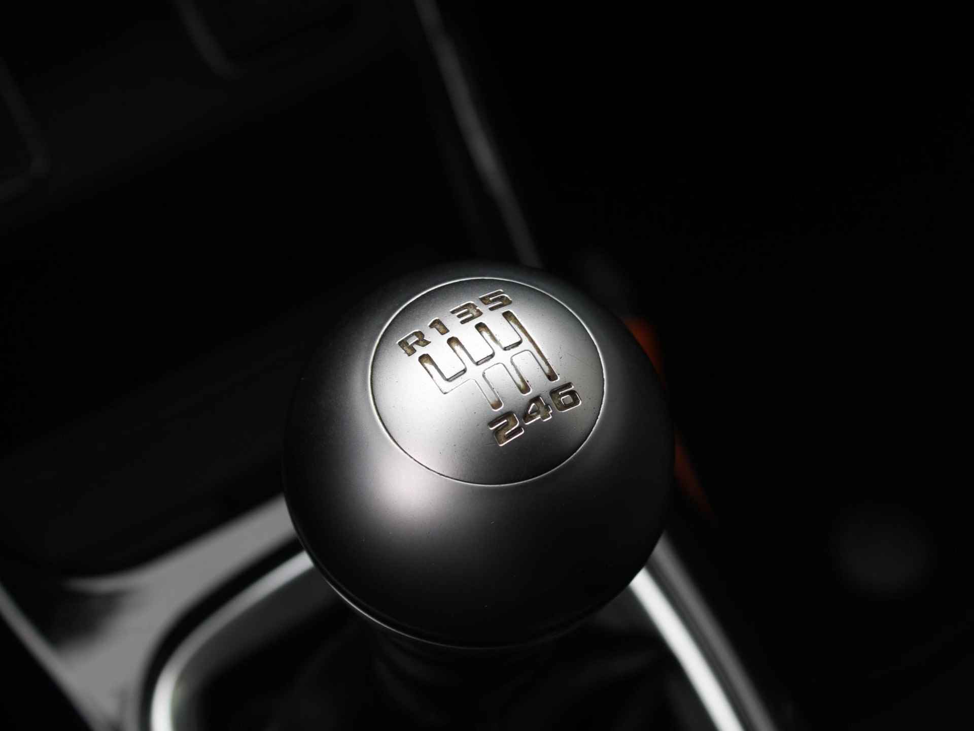 Jeep Compass 1.4 Turbo 140pk Sport | Airco | Cruise | Apple Carplay | 18" | BlackLine - 18/26