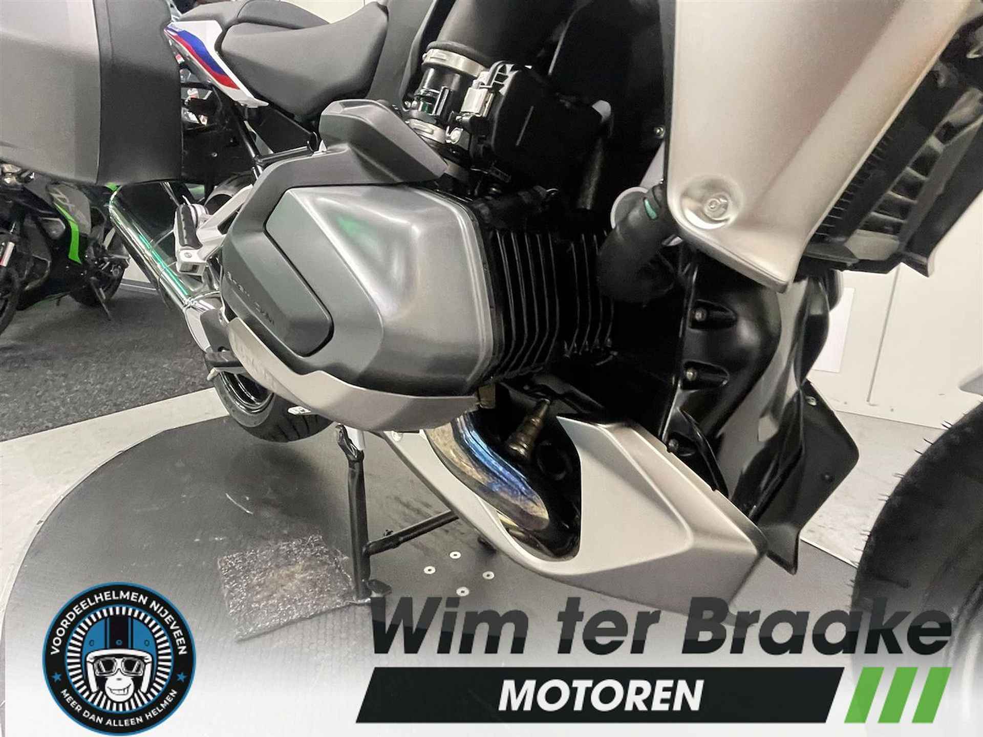 Bmw R 1250 R ABS ASC ESA - 2023 - 17/23