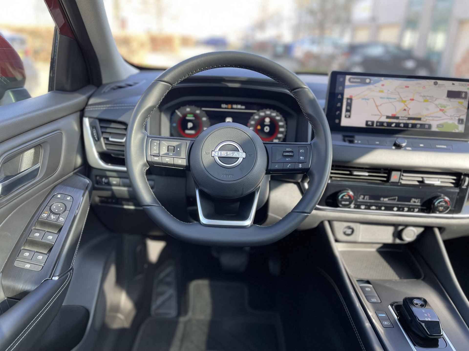 Nissan Qashqai 1.5 e-Power N-Connecta Design Pack | Panoramadak | Apple Carplay/Adroid Auto | Adapt. Cruise Control | Dodehoek Detectie | 360° Camera | Rijklaarprijs! - 15/26