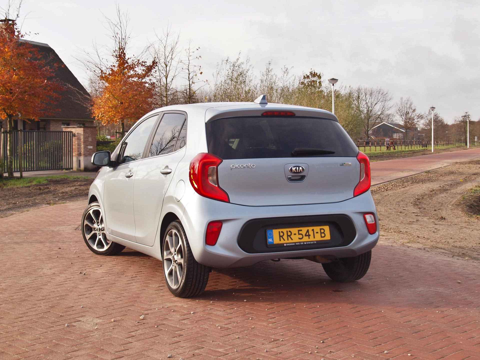 Kia Picanto 1.0 CVVT Design Edition | Camera | Apple Carplay | Cruise Control | 16 inch | - 2/27