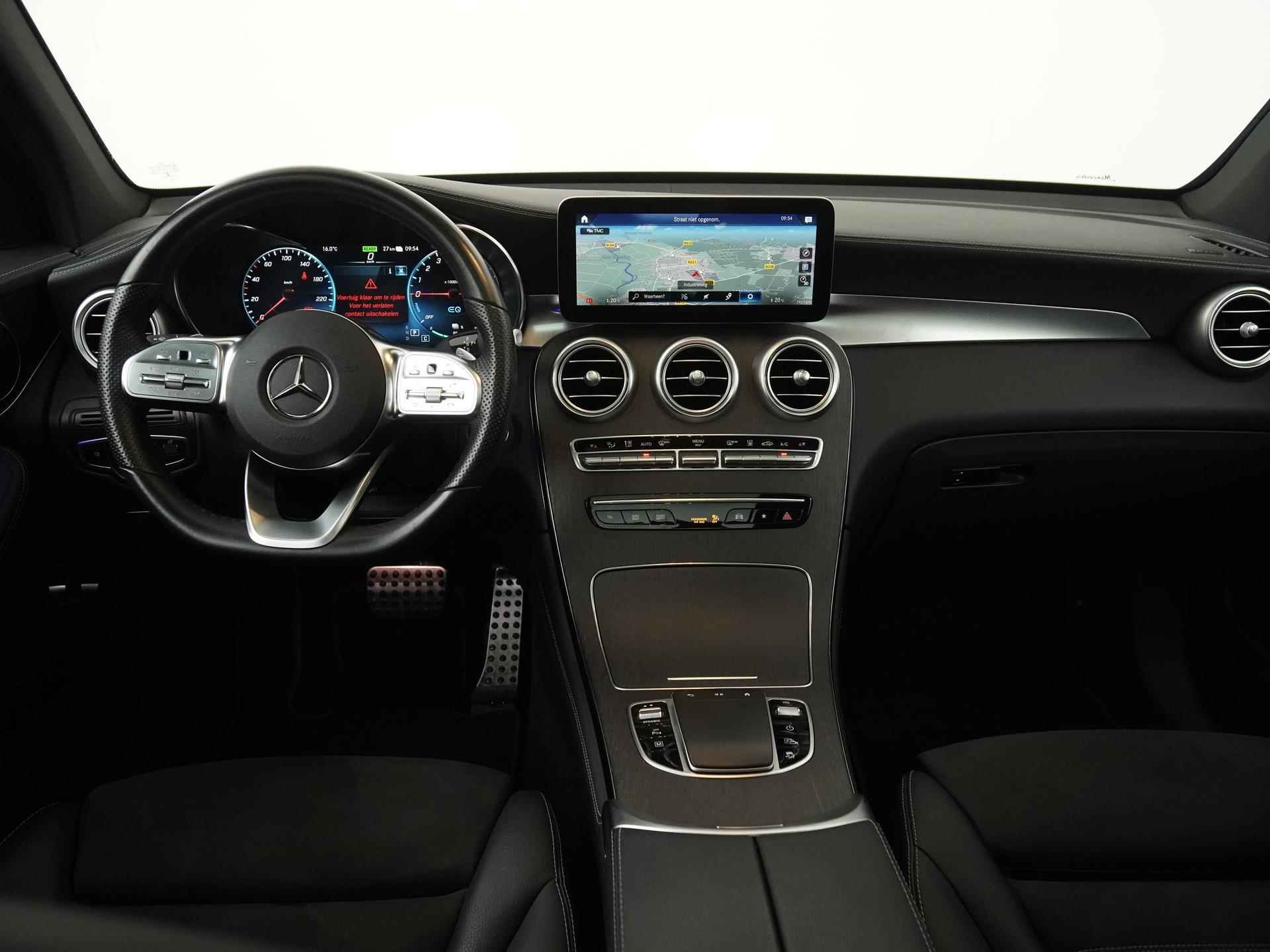 Mercedes-Benz GLC 300e 4MATIC AMG Premium | Panoramadak | Trekhaak | Camera | Carplay |  Zondag Open! - 5/46