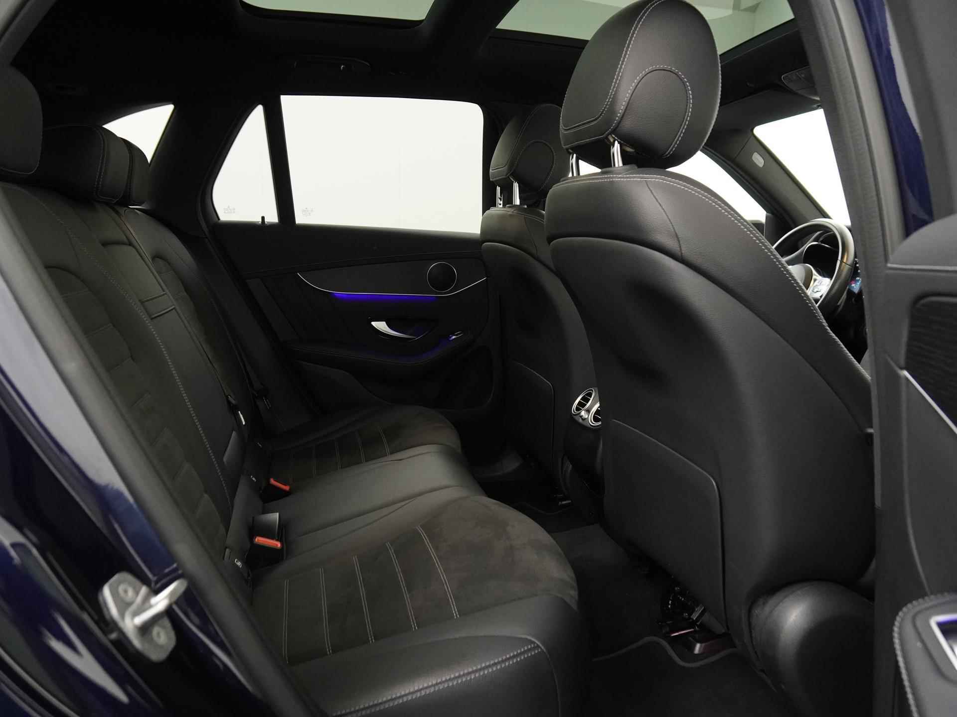 Mercedes-Benz GLC 300e 4MATIC AMG Premium | Panoramadak | Trekhaak | Camera | Carplay |  Zondag Open! - 27/46