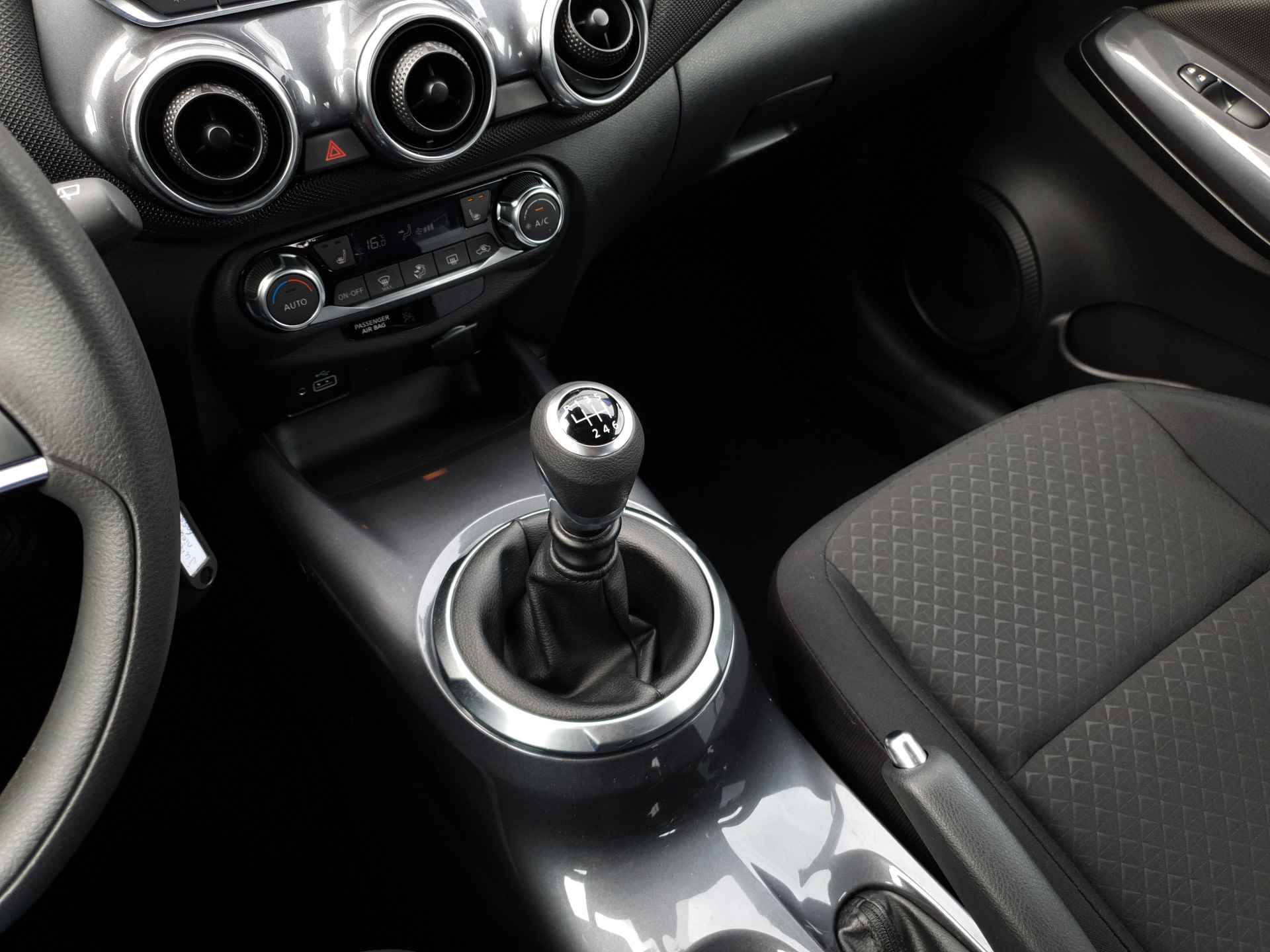 Nissan Juke 1.0 DIG-T 118pk | Apple Carplay | Android Auto | Camera | Stoelverwarming - 21/30